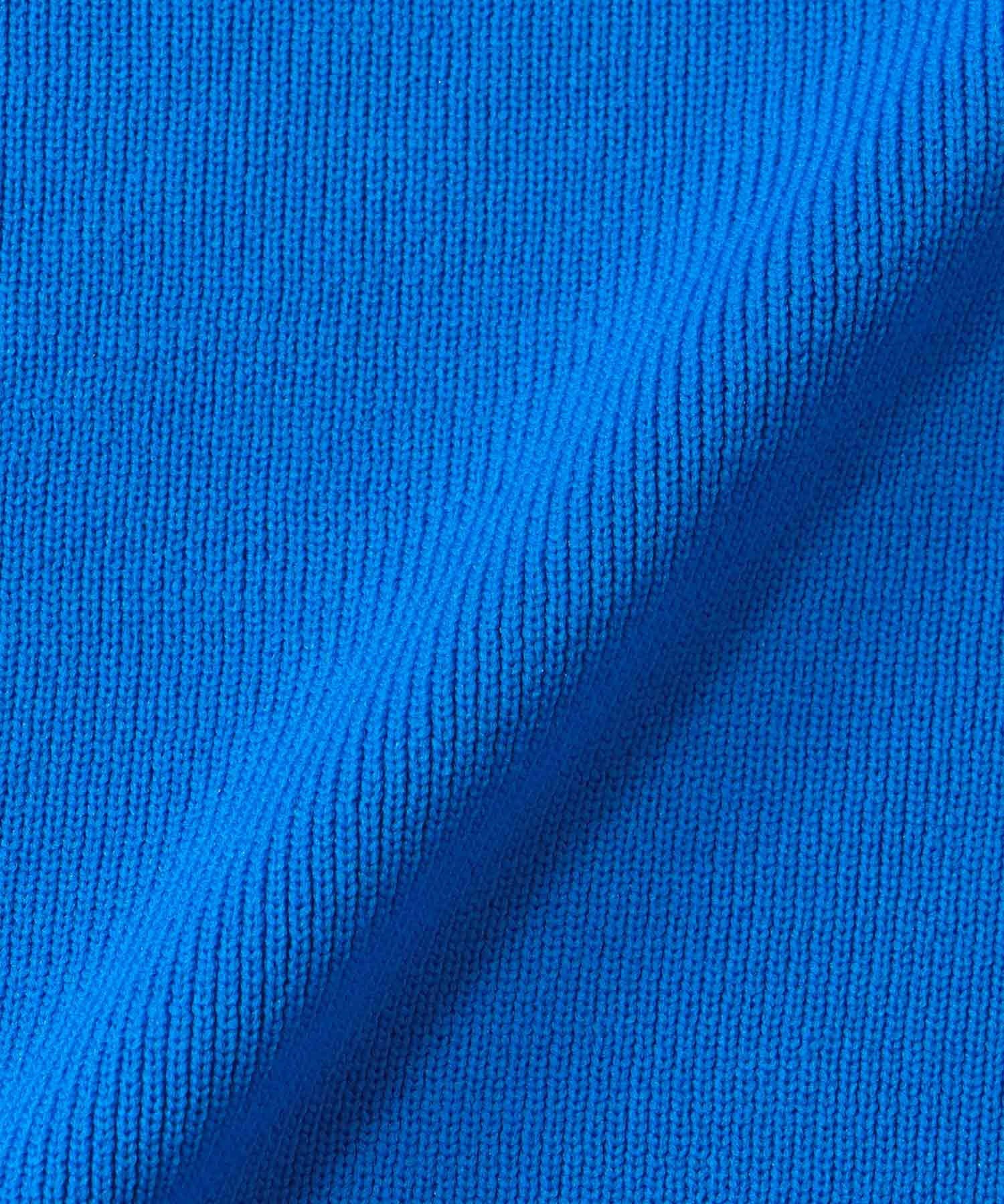 超軽量編柄ロゴZIPブルゾン