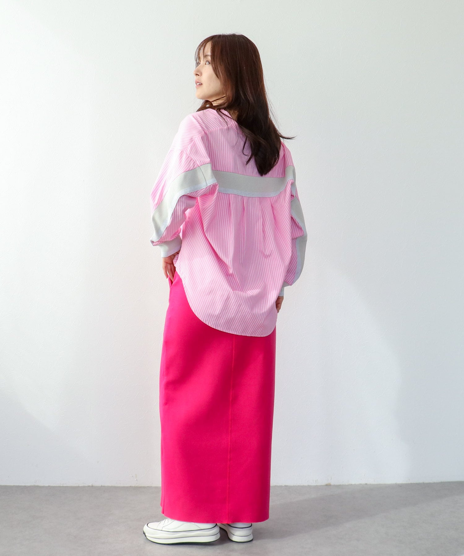 バックヨークテープブラウス