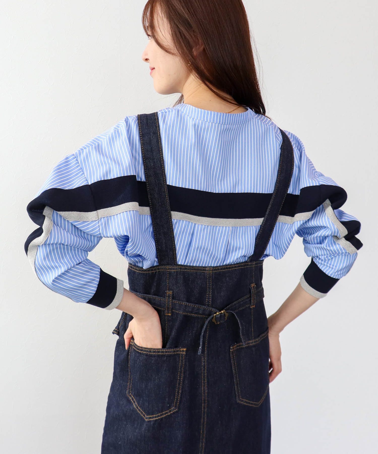 バックヨークテープブラウス