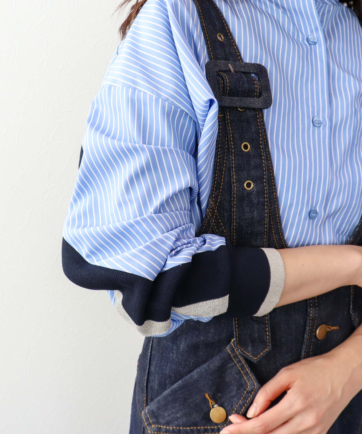 バックヨークテープブラウス