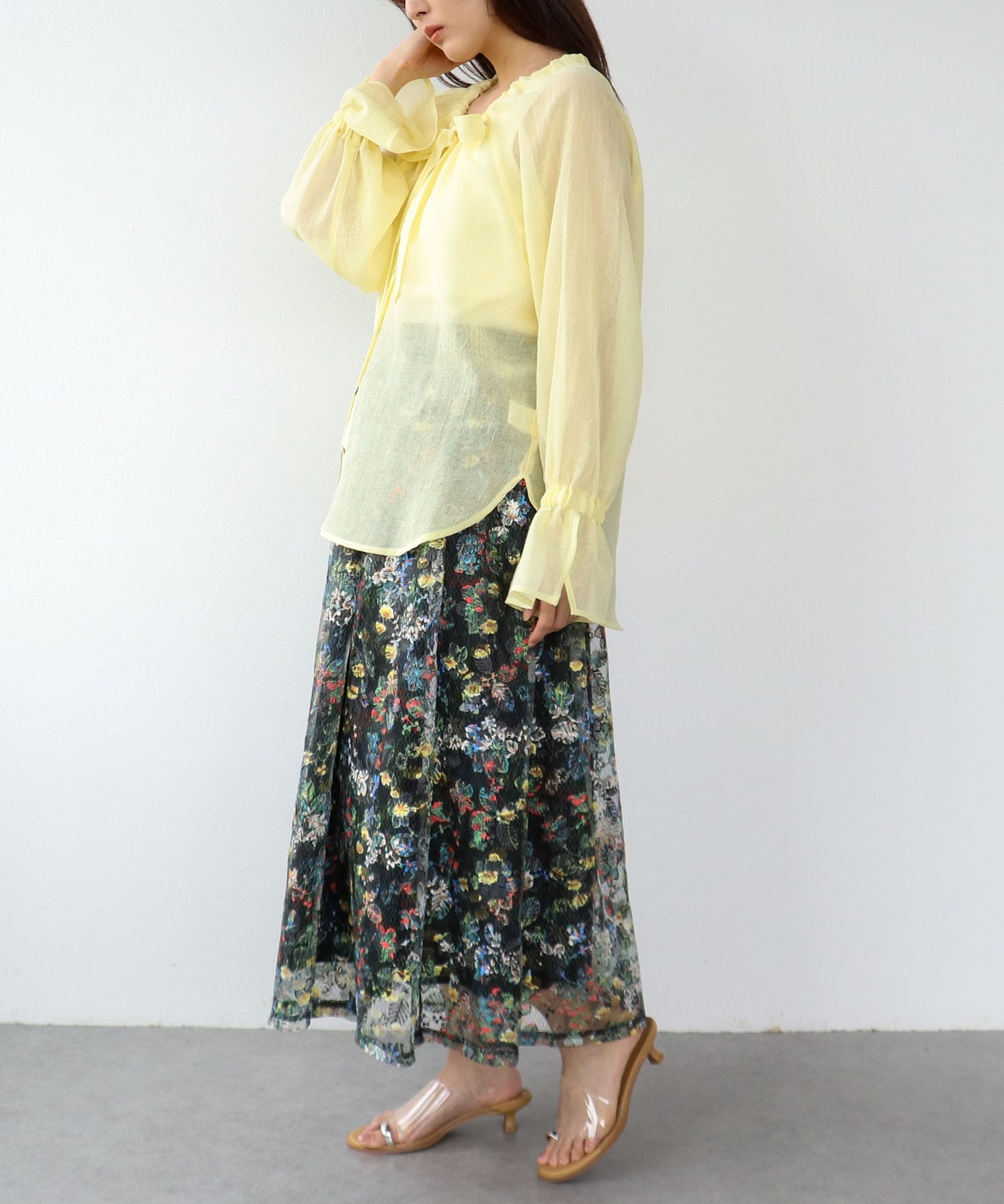 フラワーカラーレーススカート