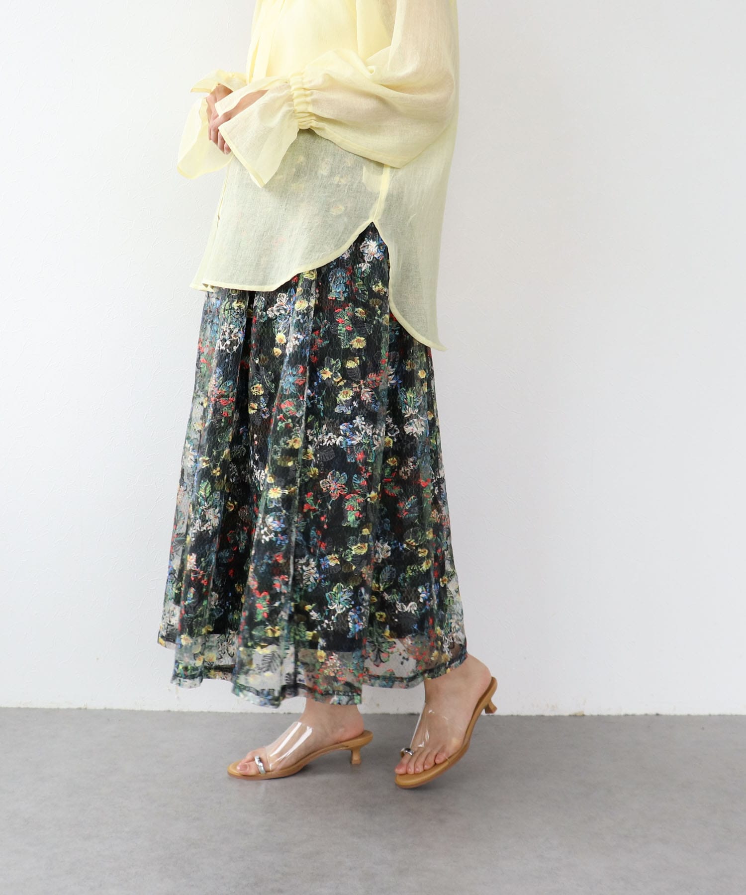 フラワーカラーレーススカート