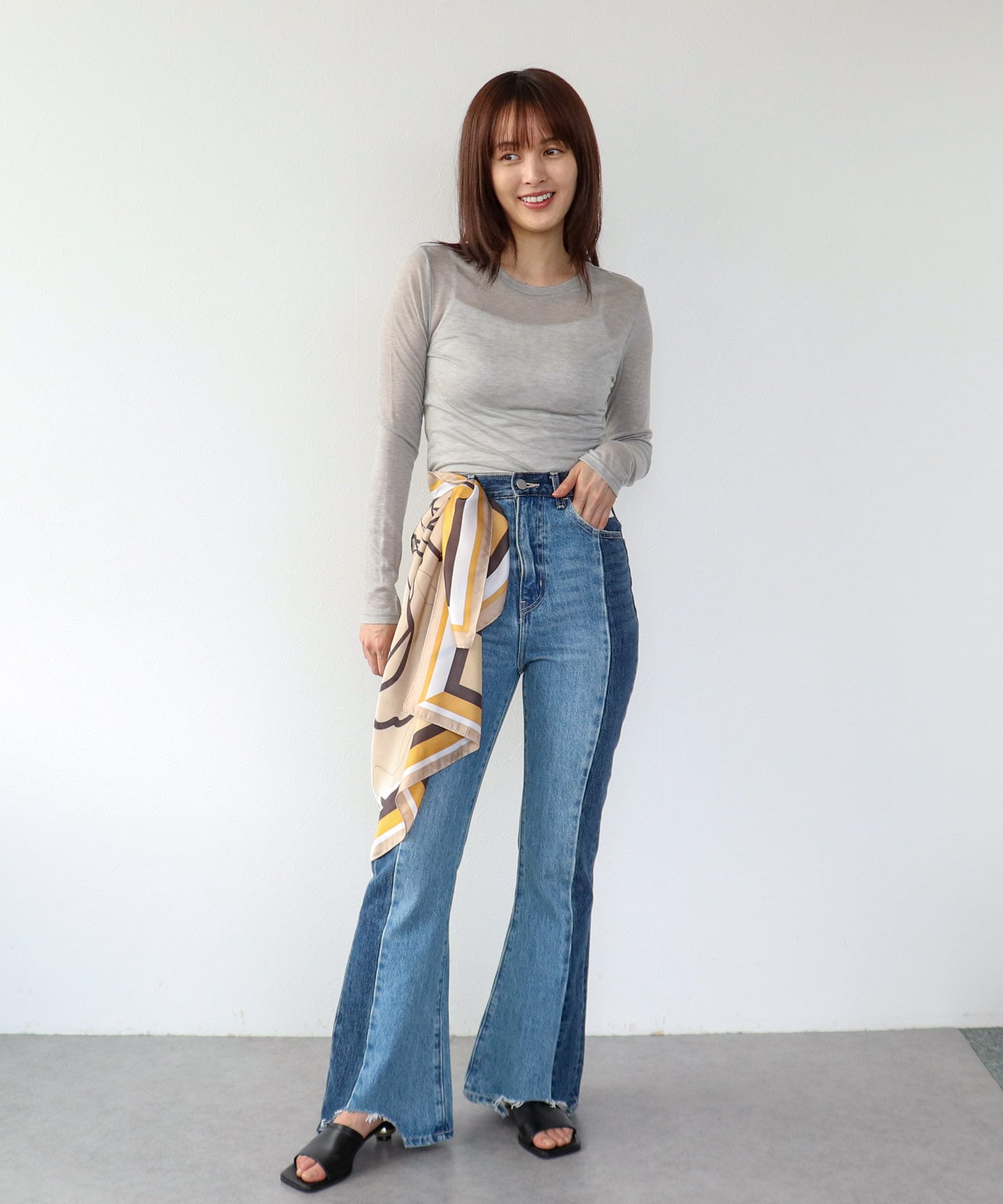 ローズ柄スカーフ