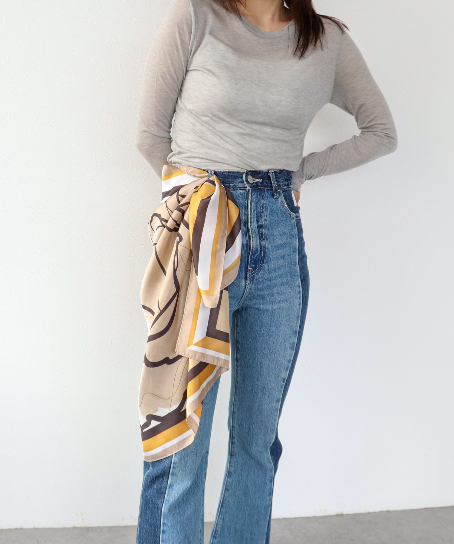 ローズ柄スカーフ