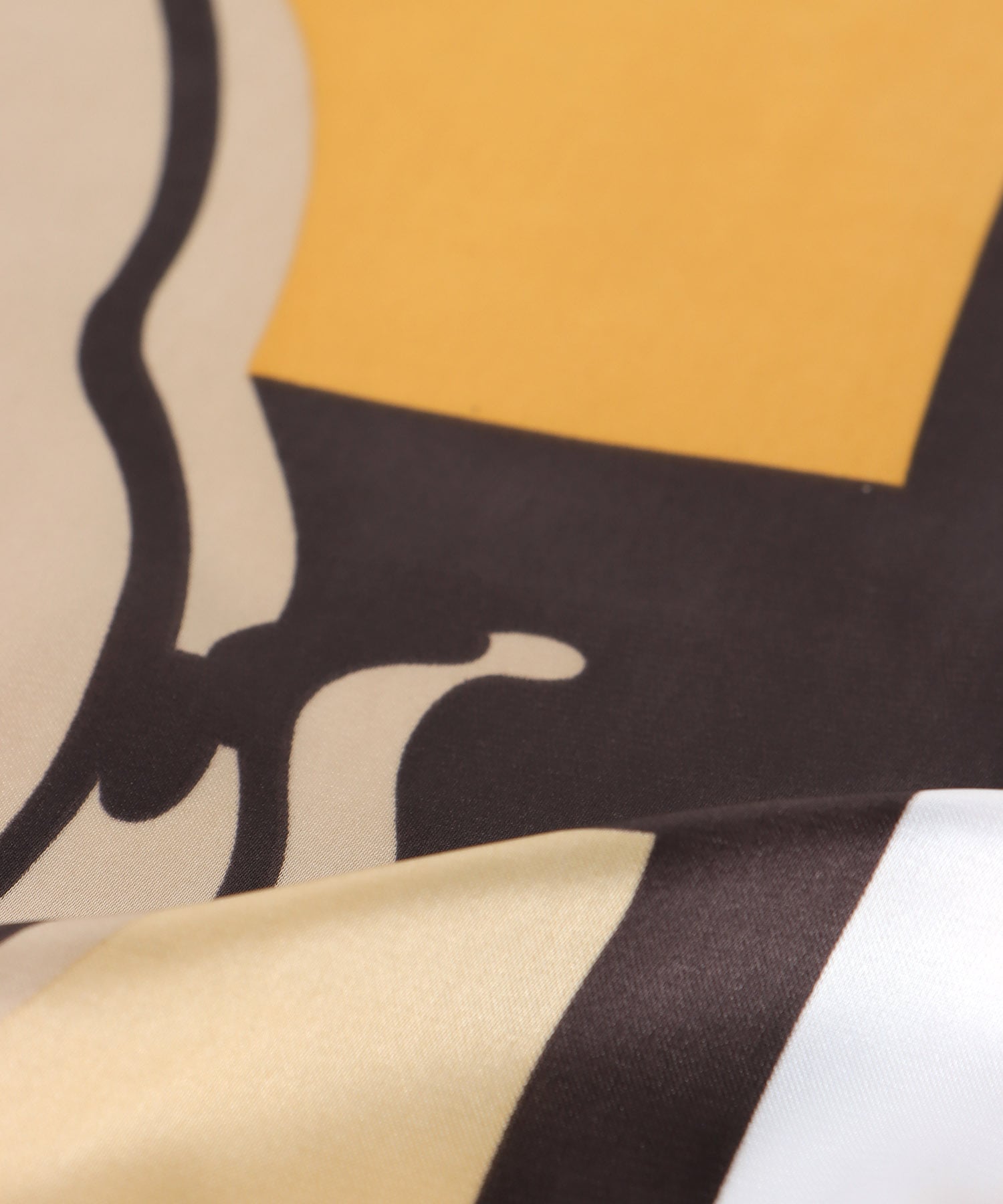 ローズ柄スカーフ