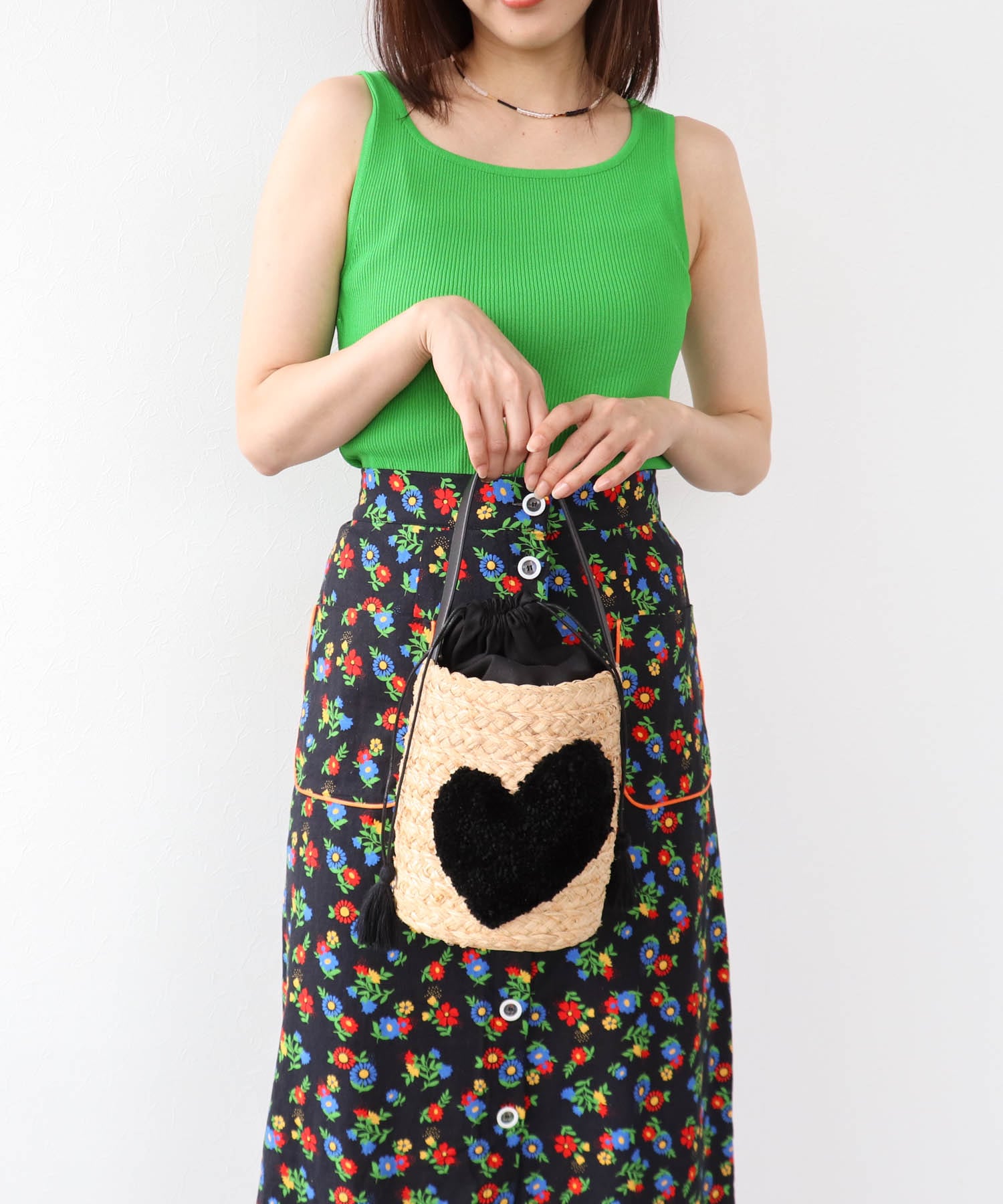 ハート付きラフィアバケットトート