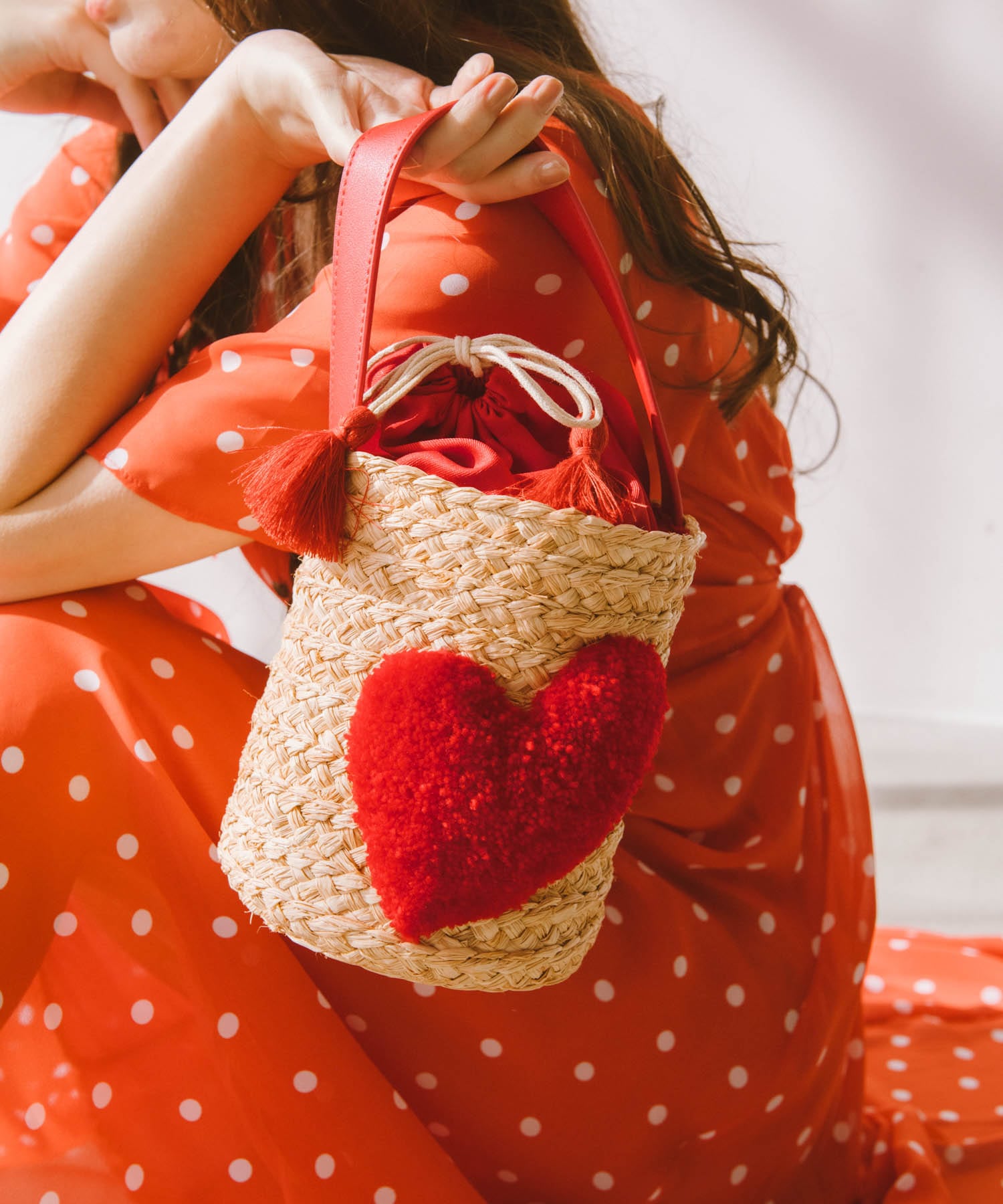 ハート付きラフィアバケットトート