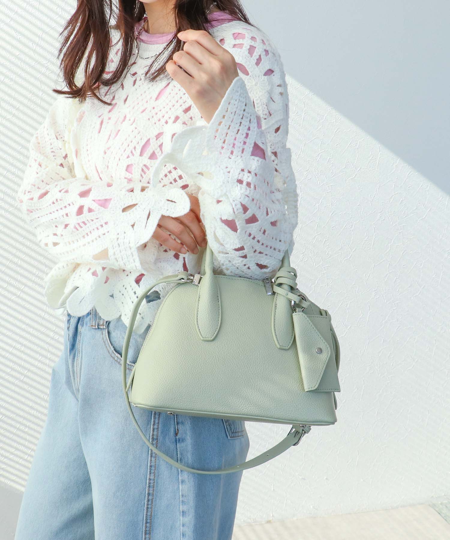 ポーチ付きシェル型ボストン