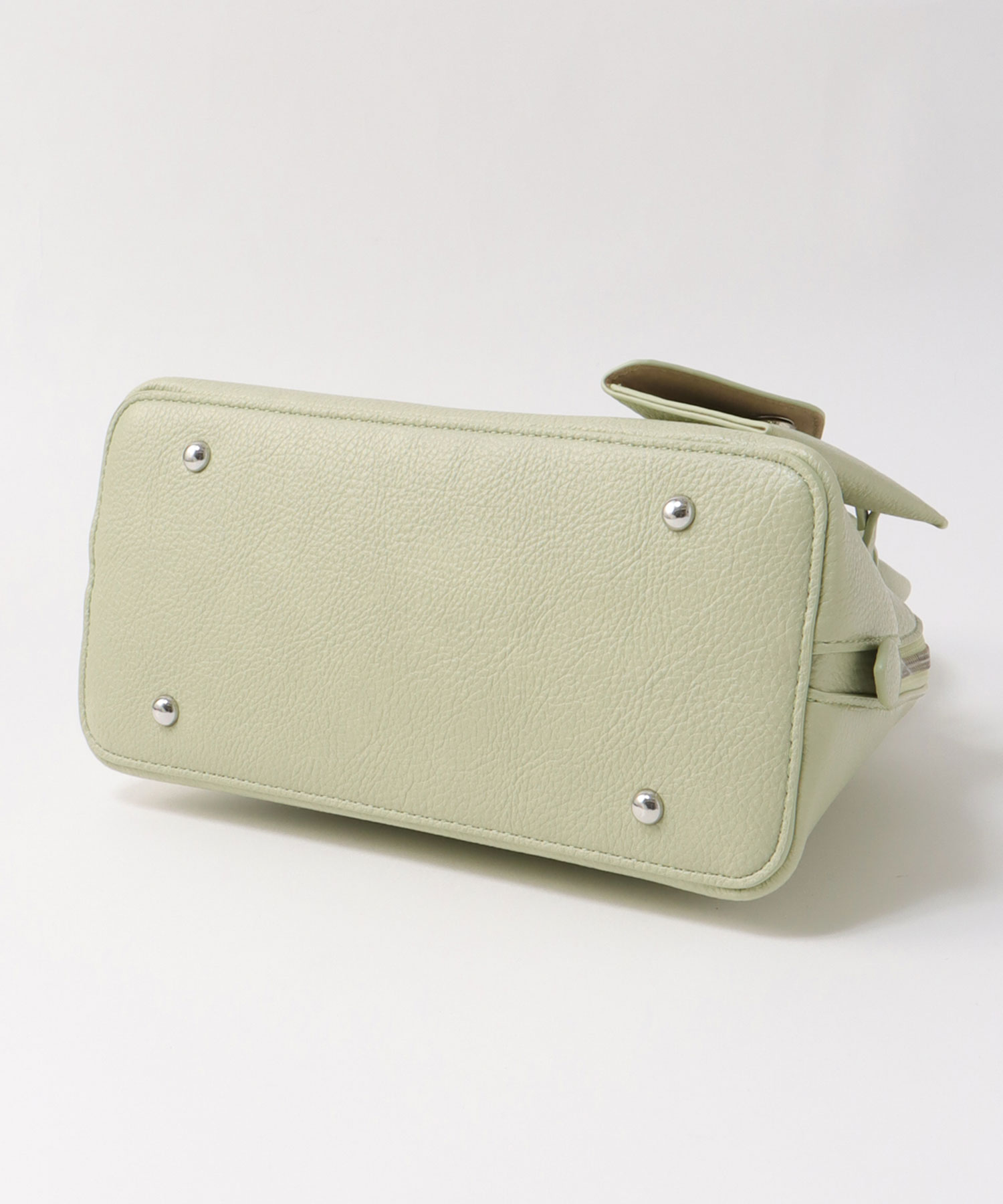 ポーチ付きシェル型ボストン