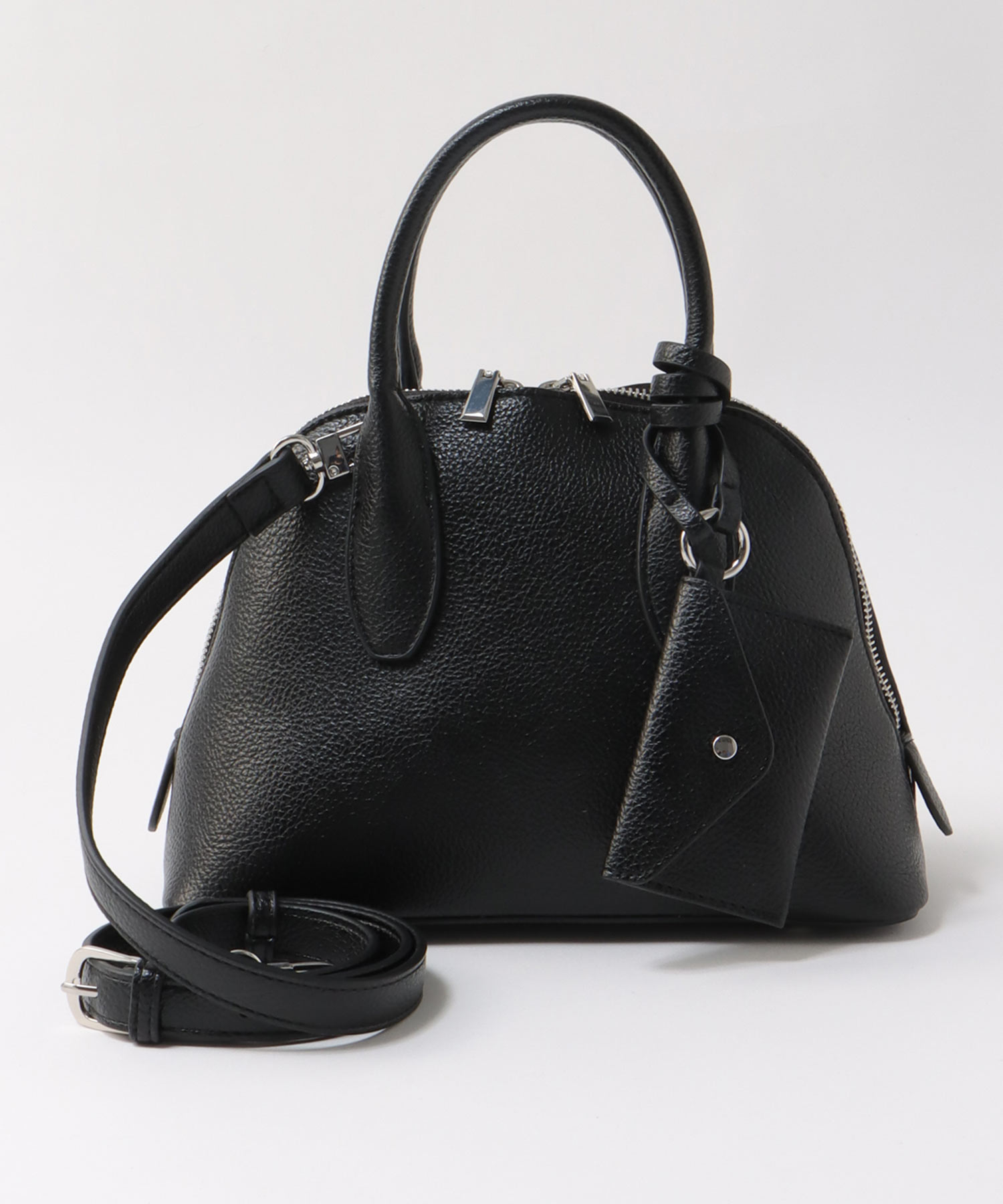 ポーチ付きシェル型ボストン