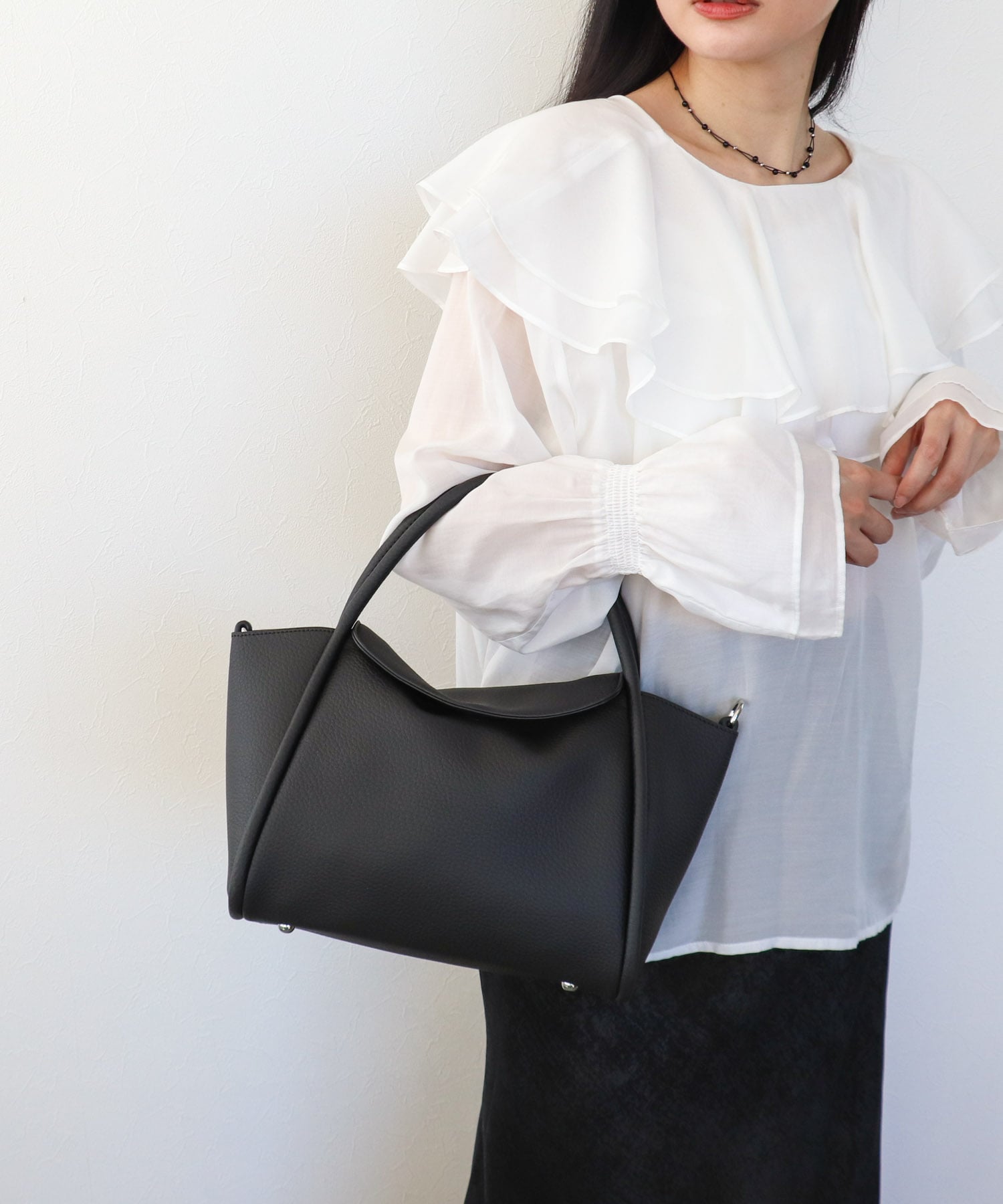 通しハンドルフラップトート