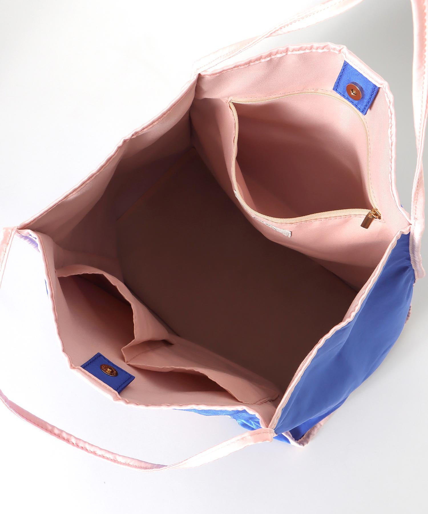 アニマル刺繍トート