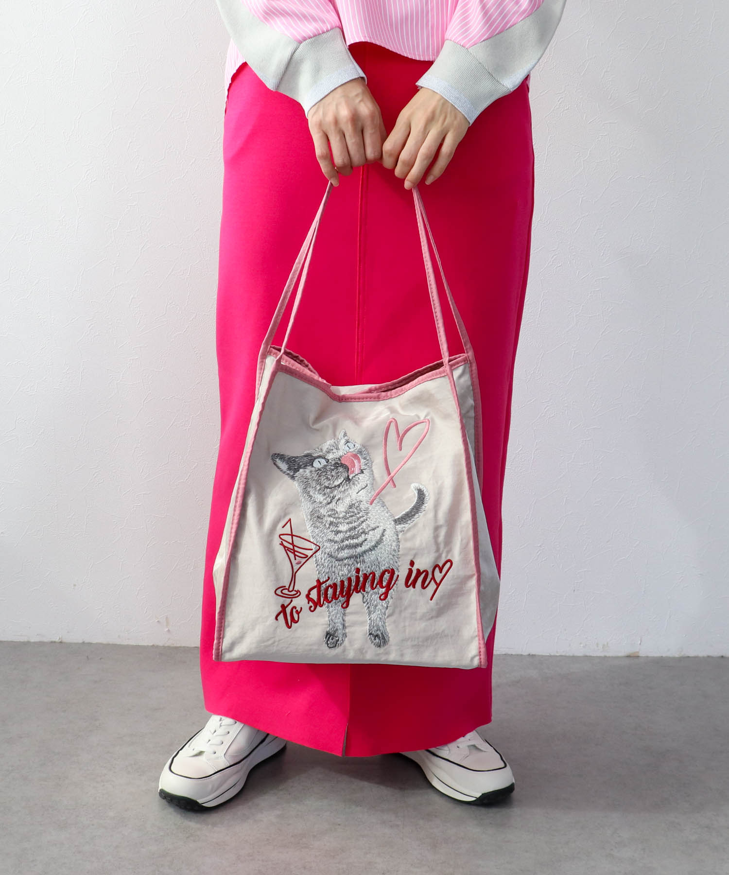 アニマル刺繍トート