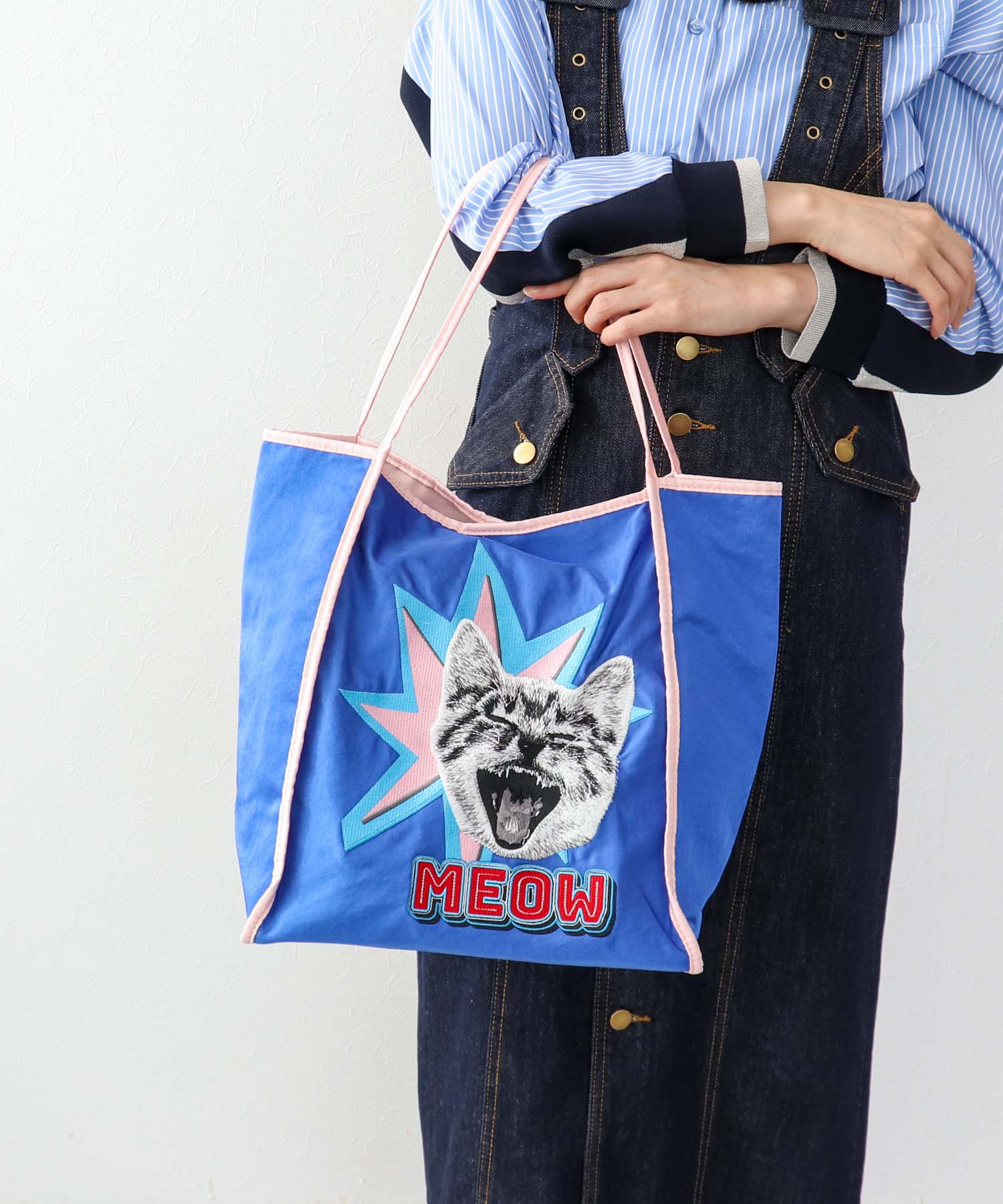 アニマル刺繍トート