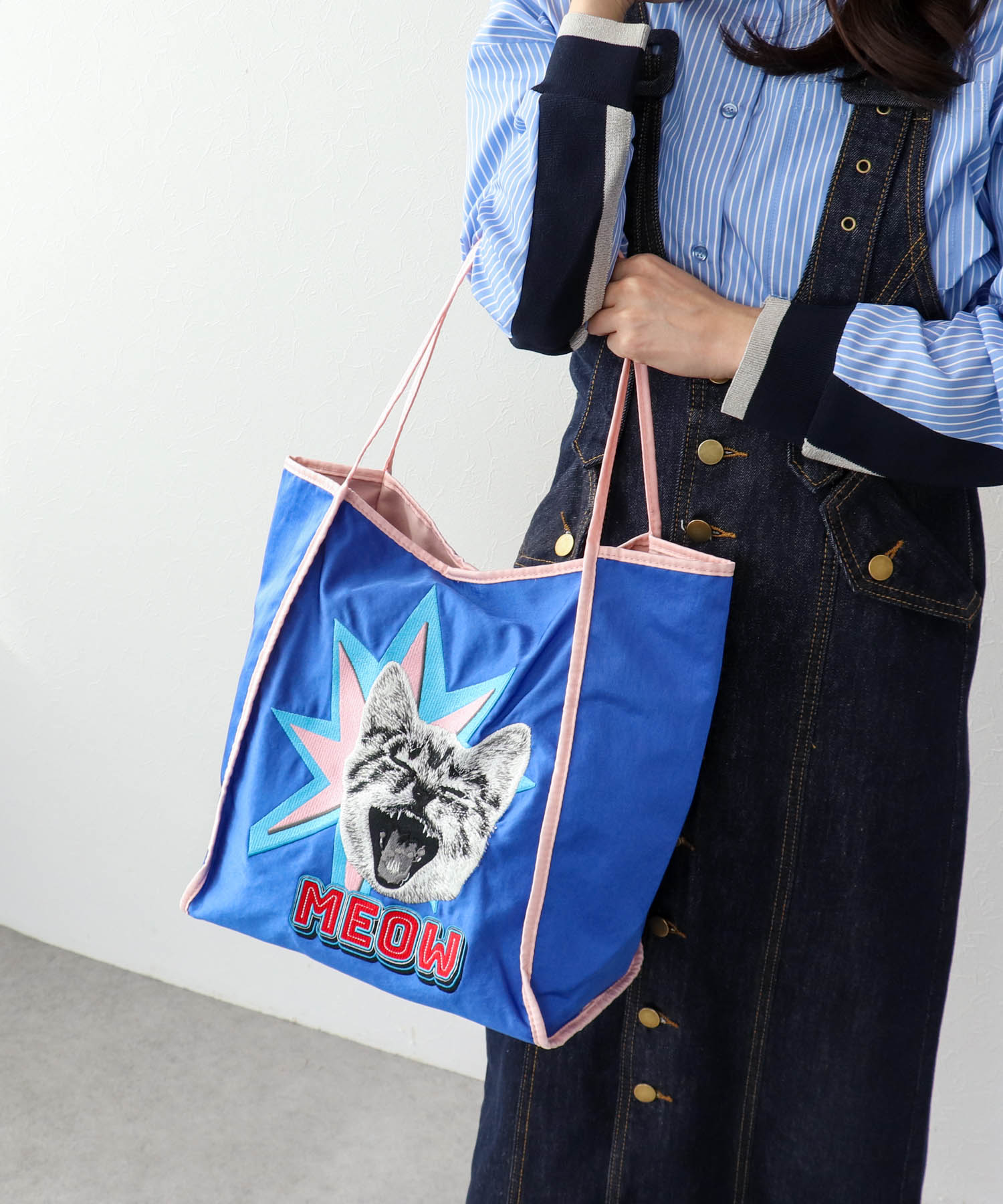 アニマル刺繍トート