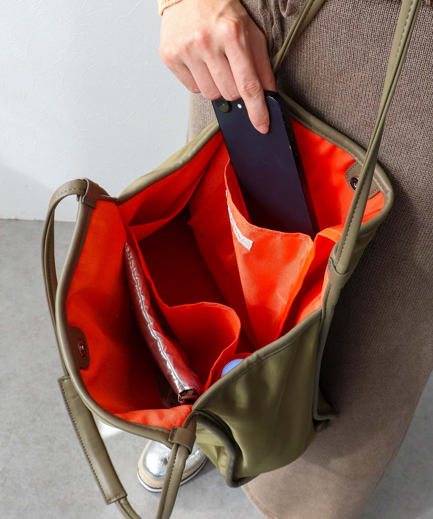 Three Four Time刺繍ナイロントート