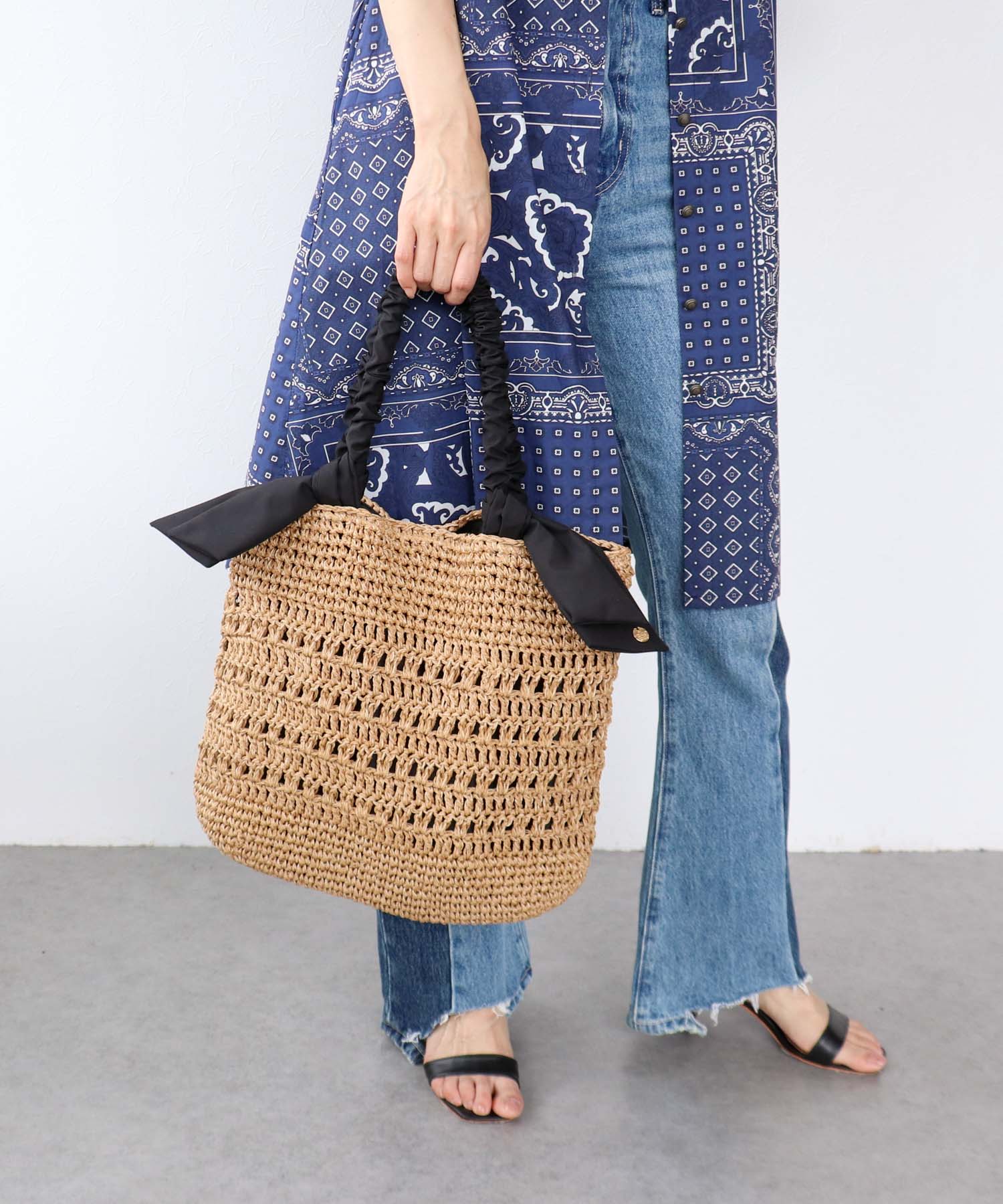 下がりリボン柄編みトート