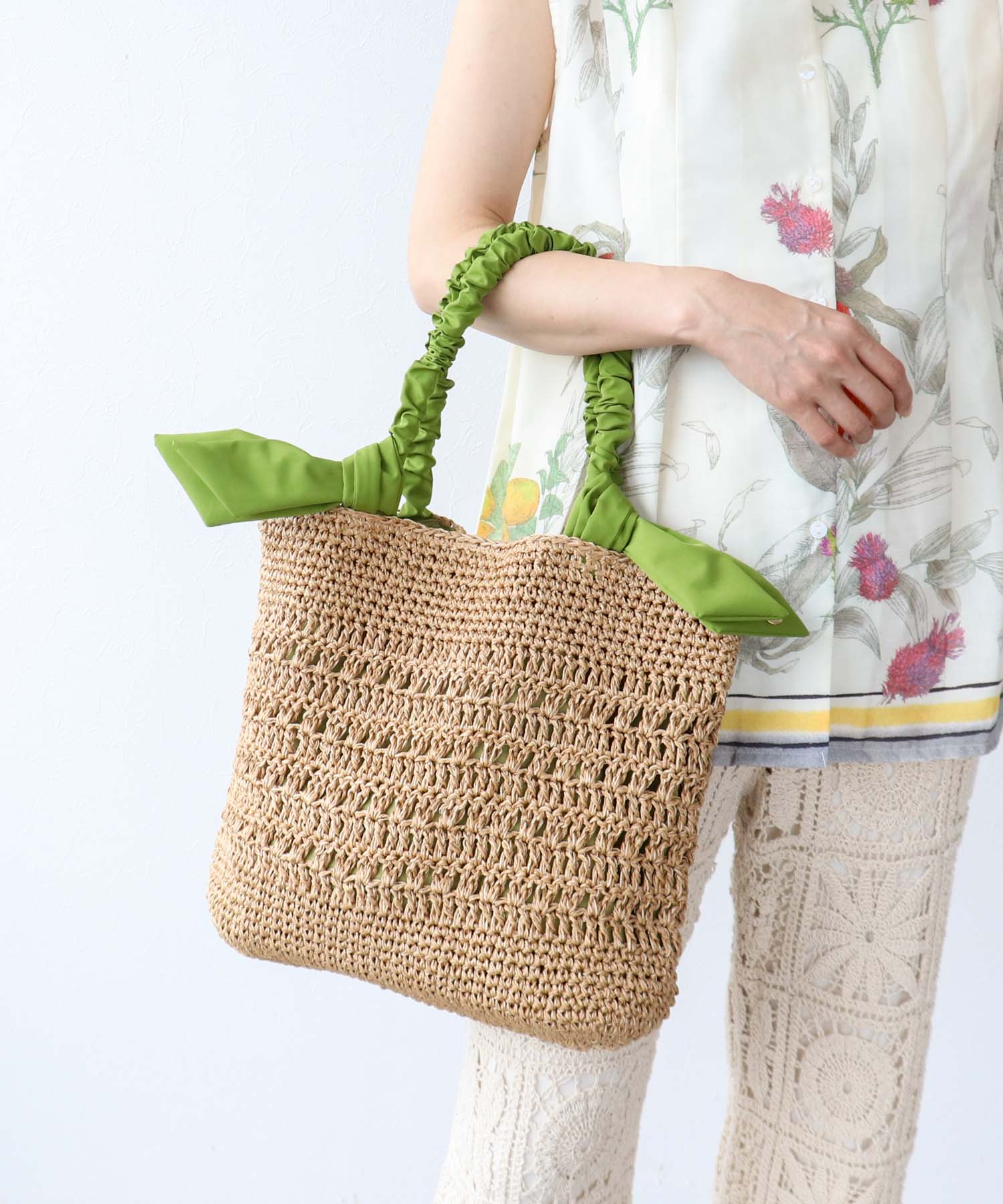 下がりリボン柄編みトート
