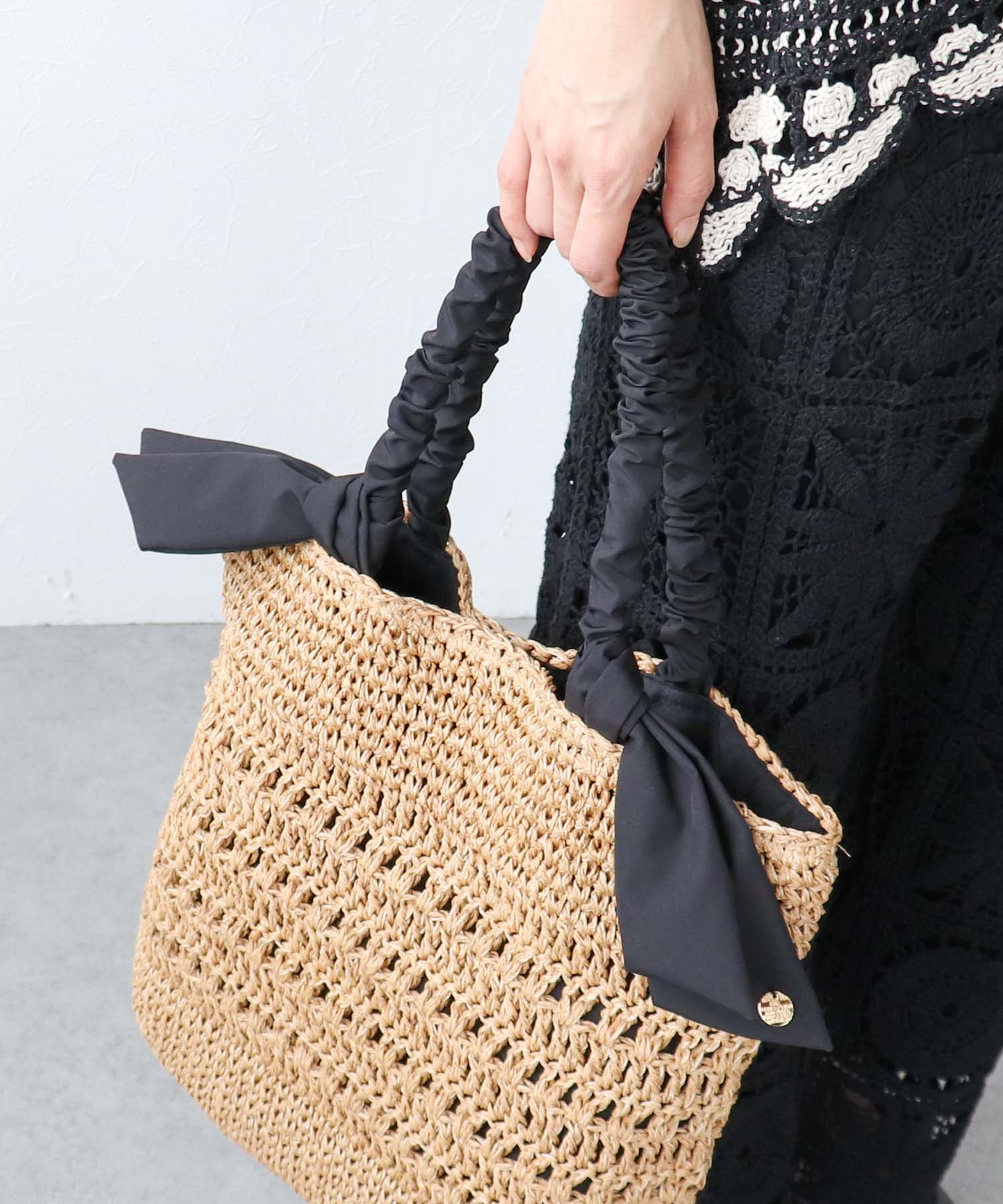 下がりリボン柄編みトート