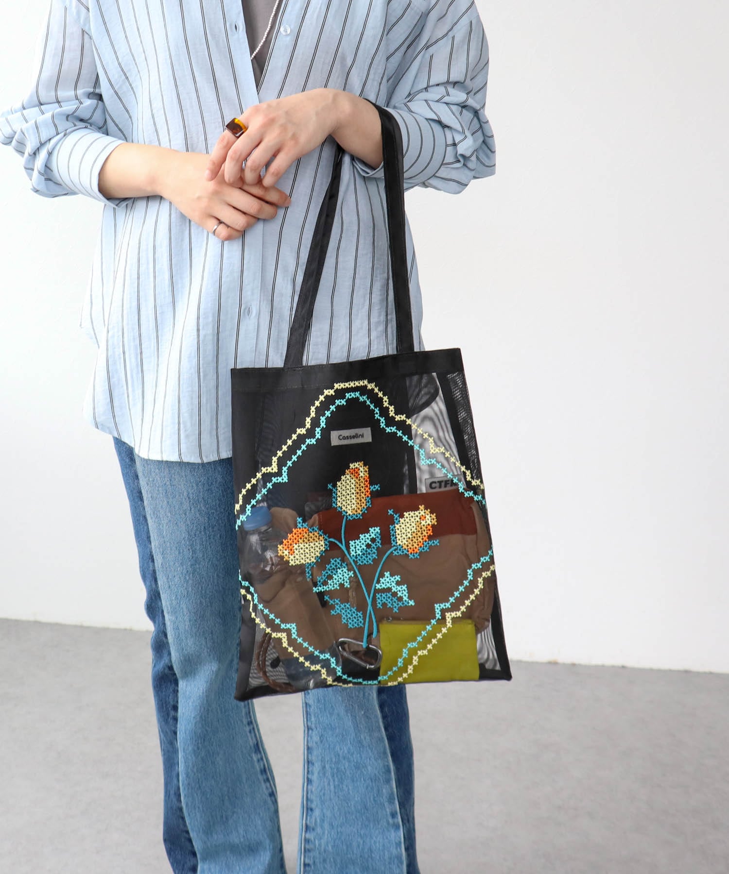 チュール刺繍トート