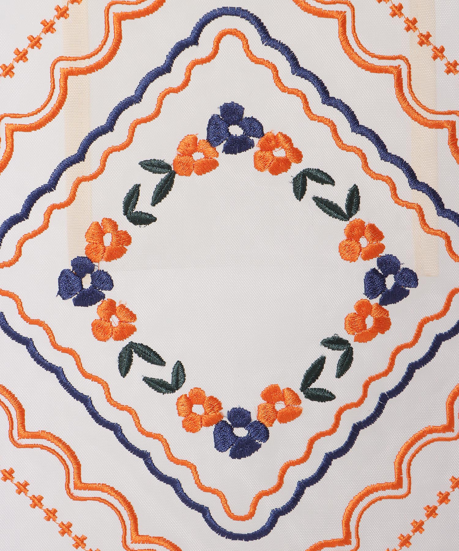 チュール刺繍トート