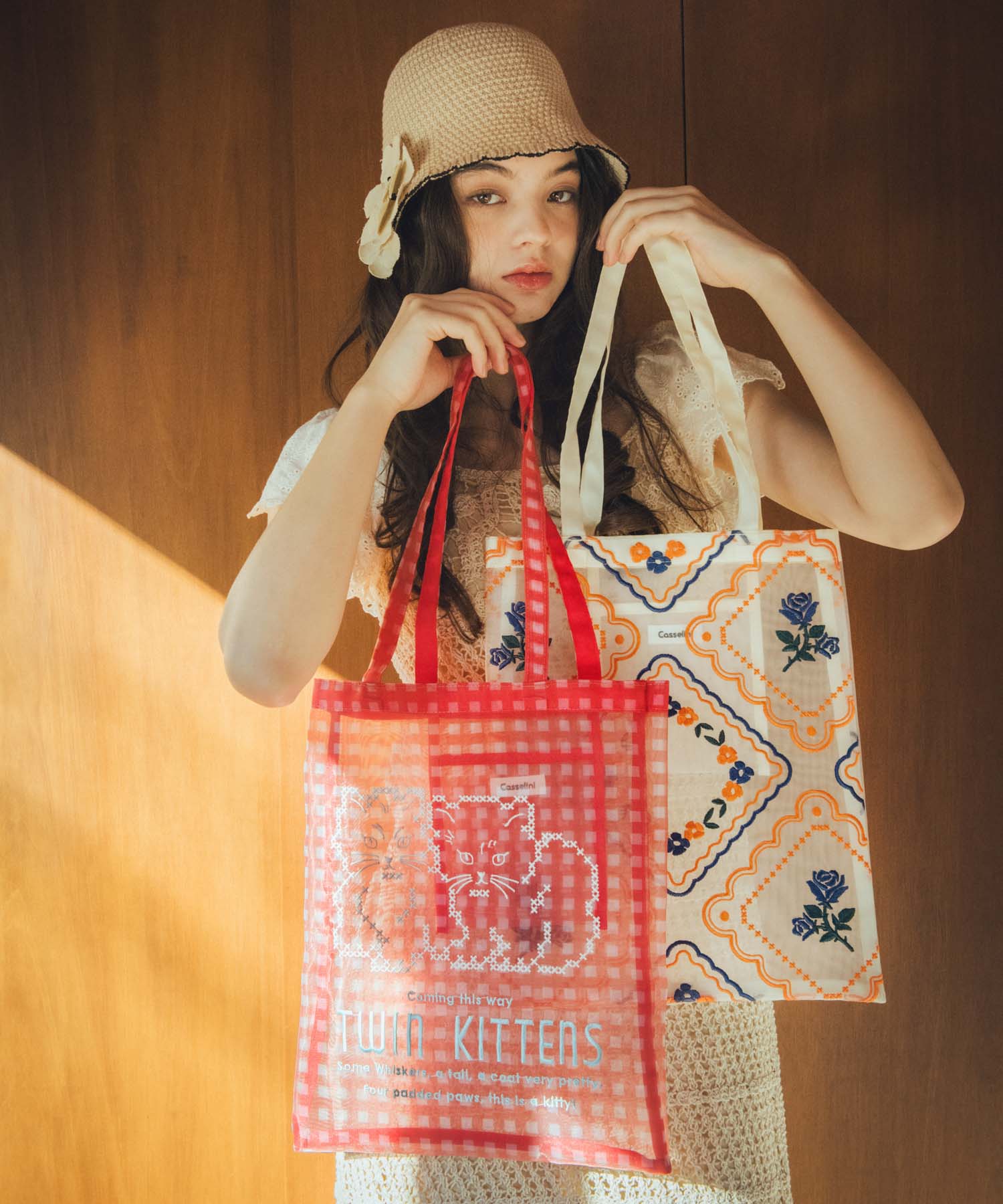 チュール刺繍トート