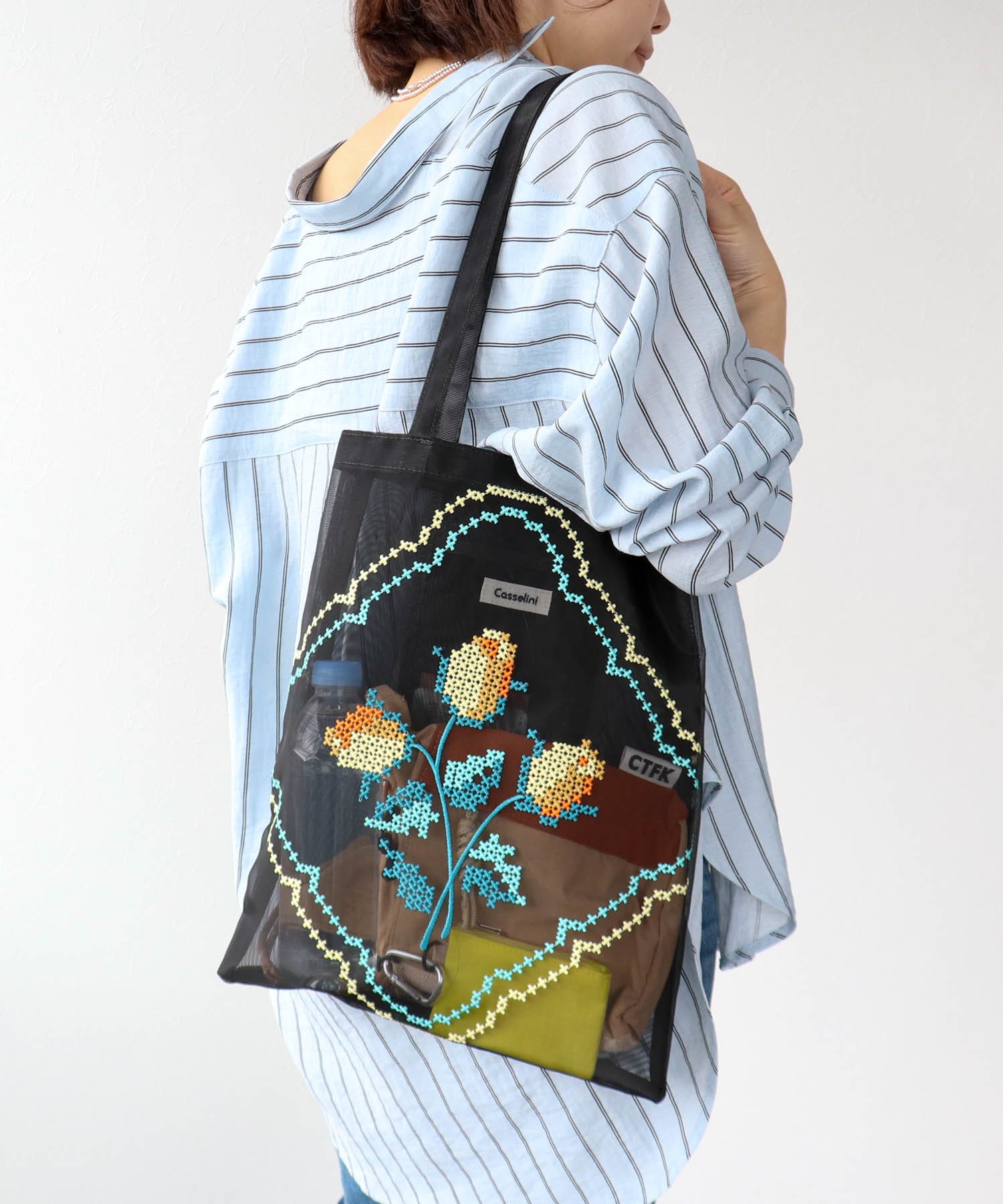 チュール刺繍トート