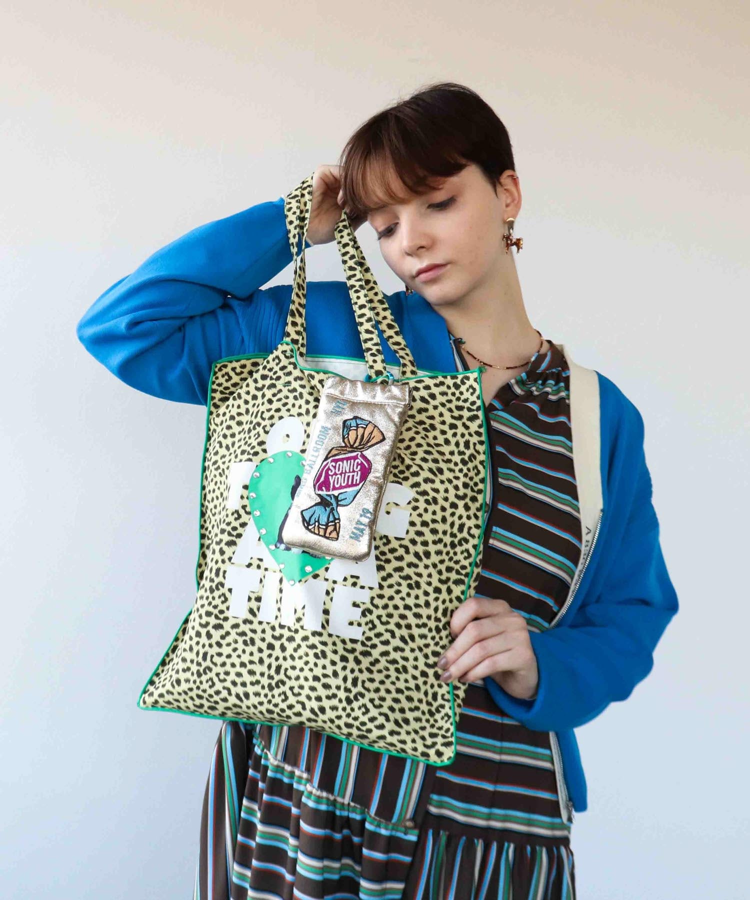 Team DOUBUTSUトート