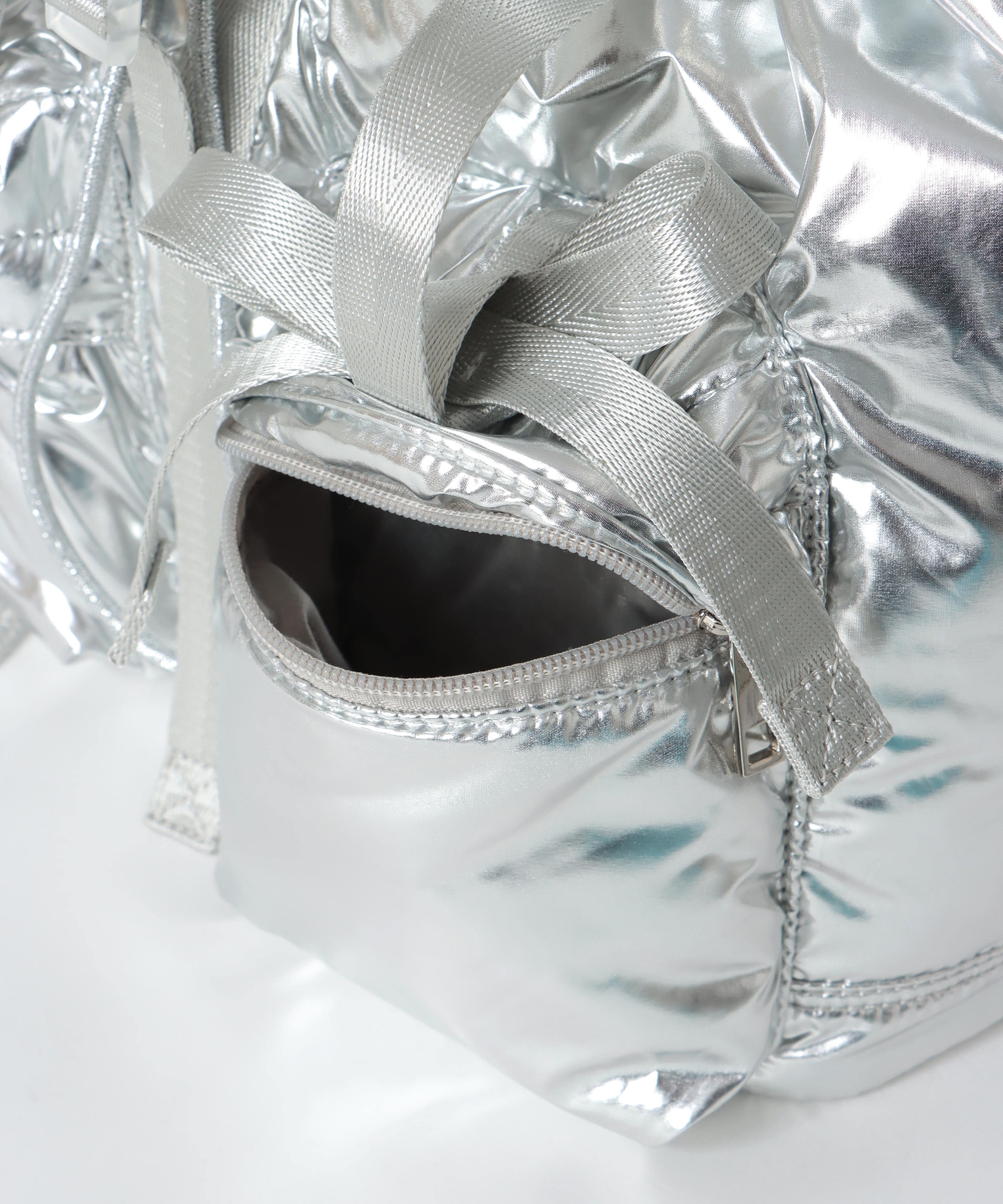 リボンバックパック