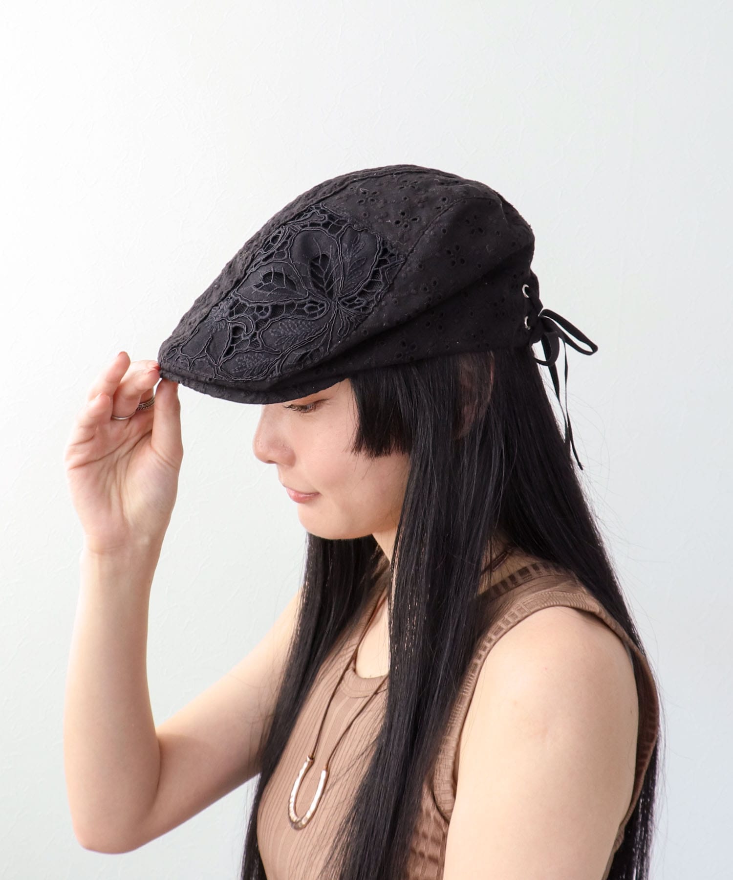 パッチワークレースハンチング