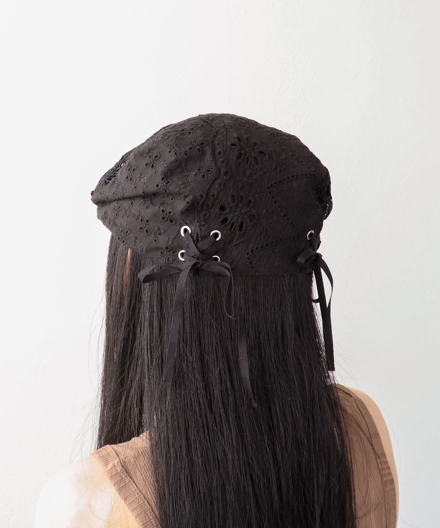 パッチワークレースハンチング