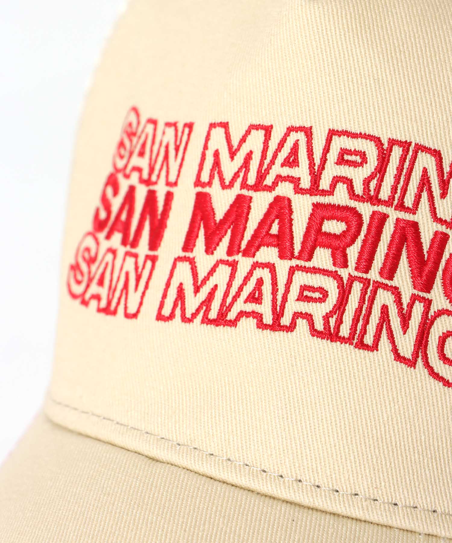 メッシュ刺繍キャップ