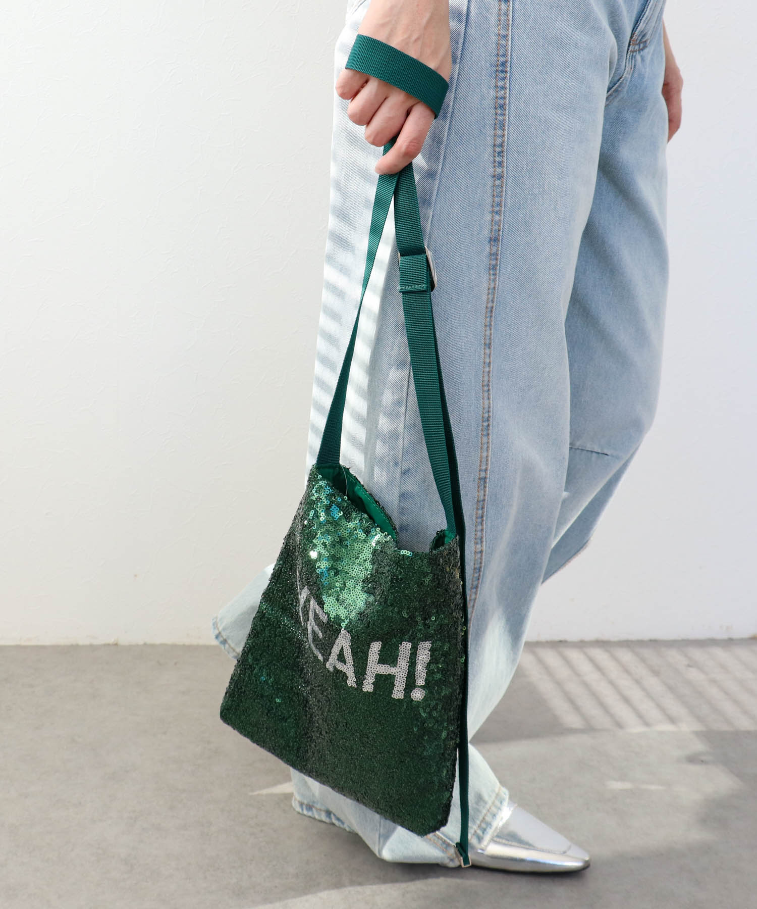 SPANGLE LOGOショルダー