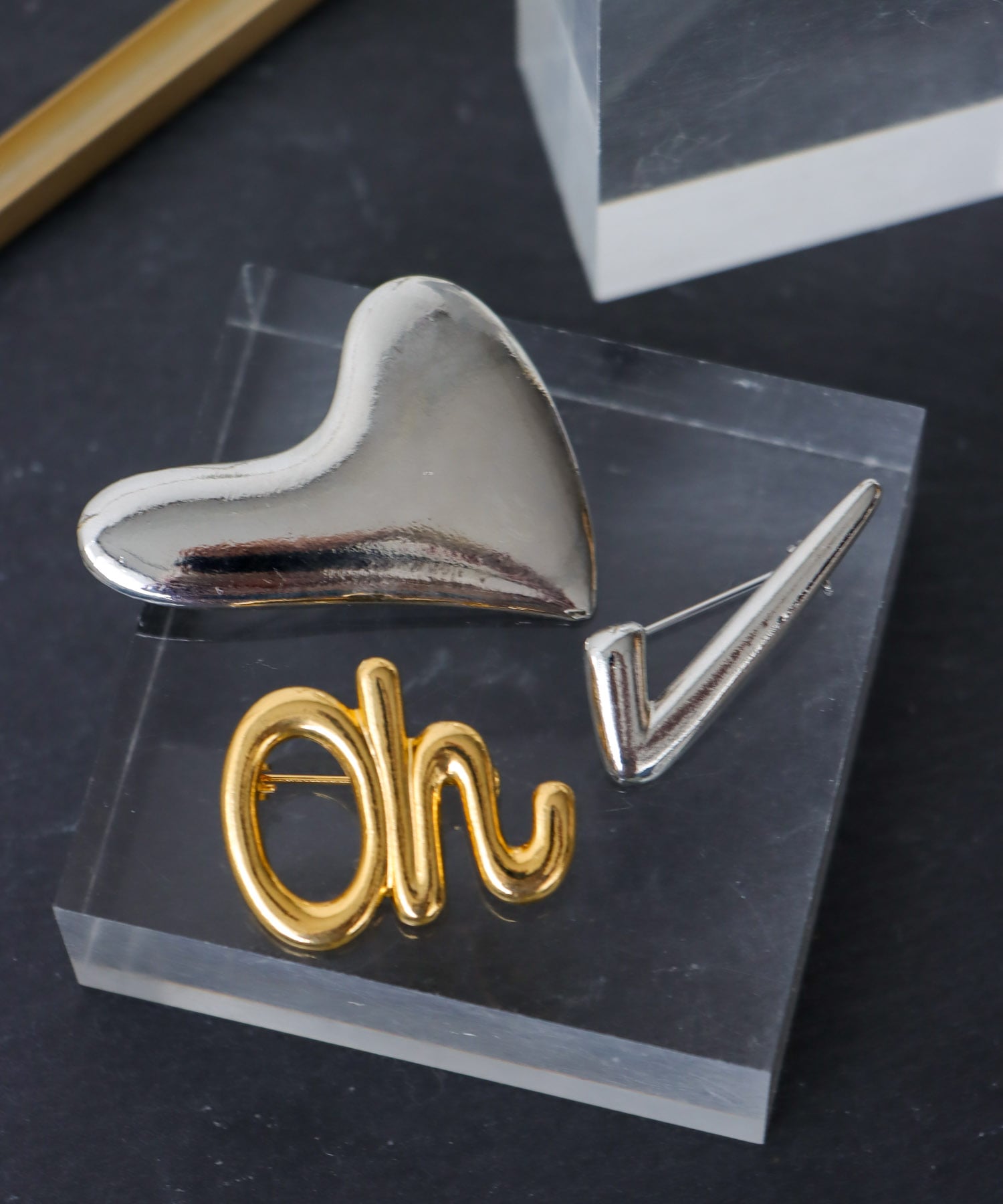 ＜WEB限定＞3setブローチ