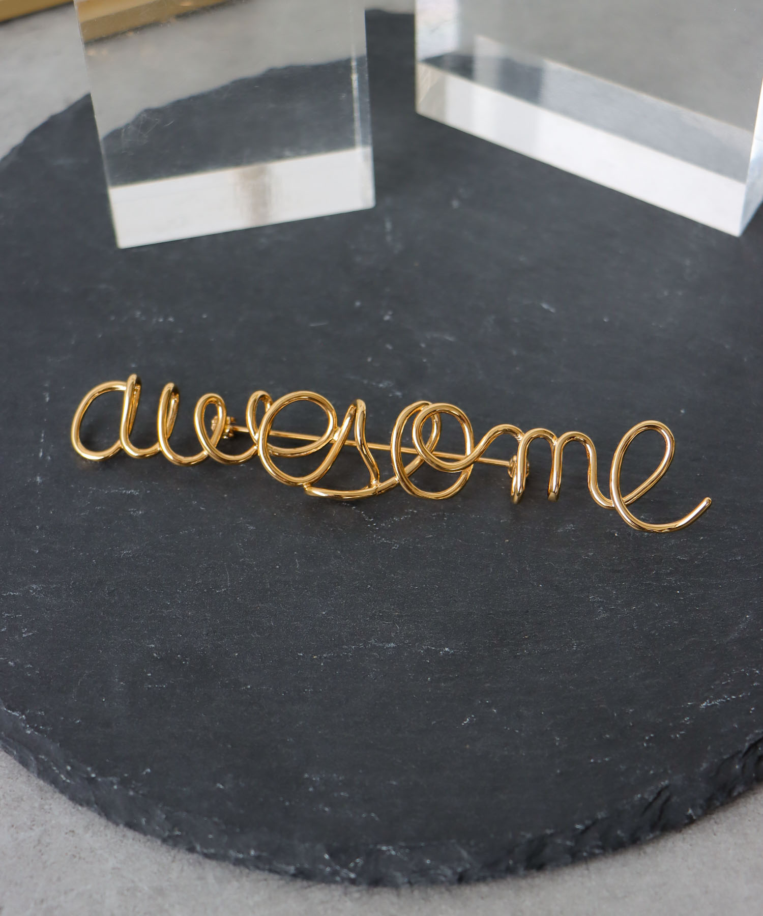 ＜WEB限定＞Awesome ブローチ