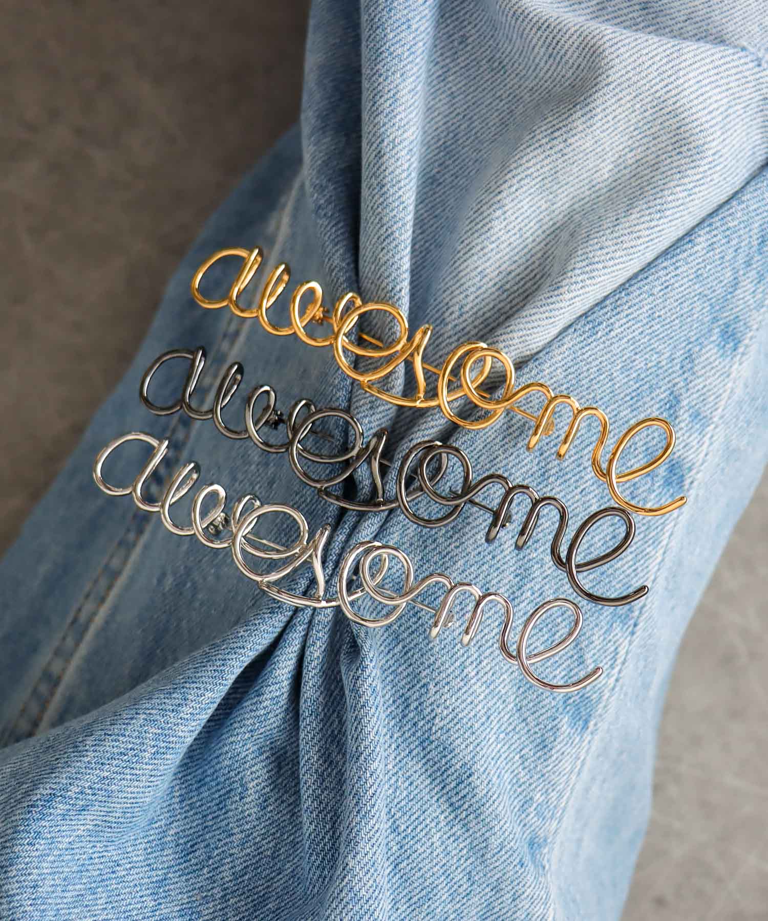 ＜WEB限定＞Awesome ブローチ