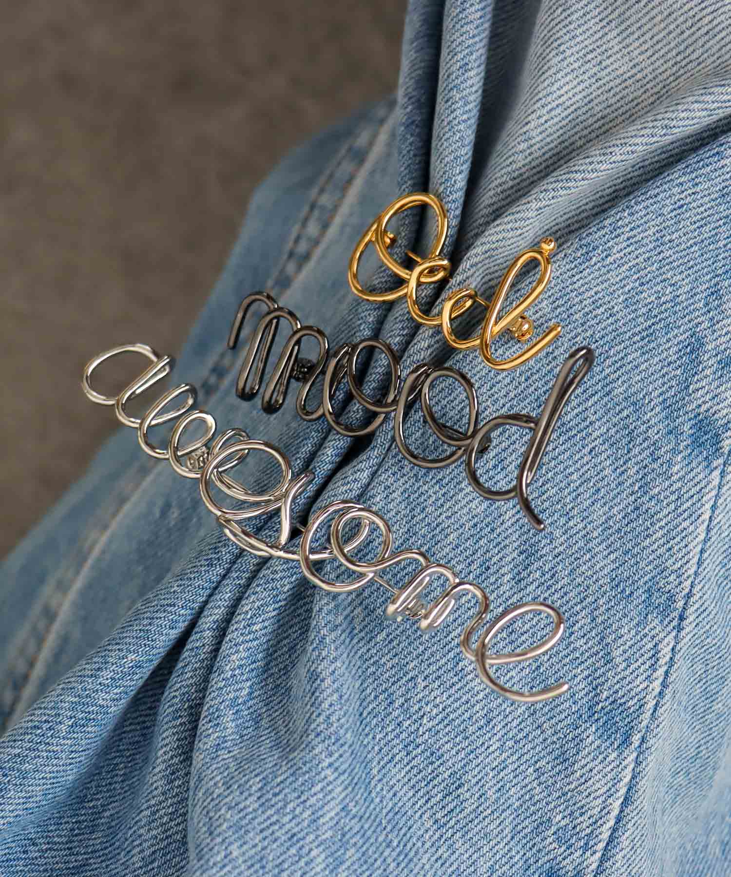 ＜WEB限定＞Awesome ブローチ