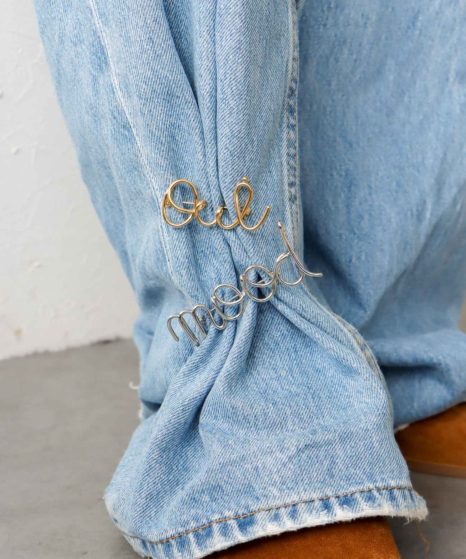 ＜WEB限定＞Oui ブローチ