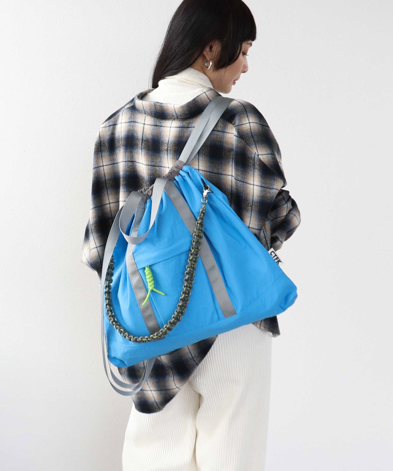 ナイロン3WAYスクエアトート