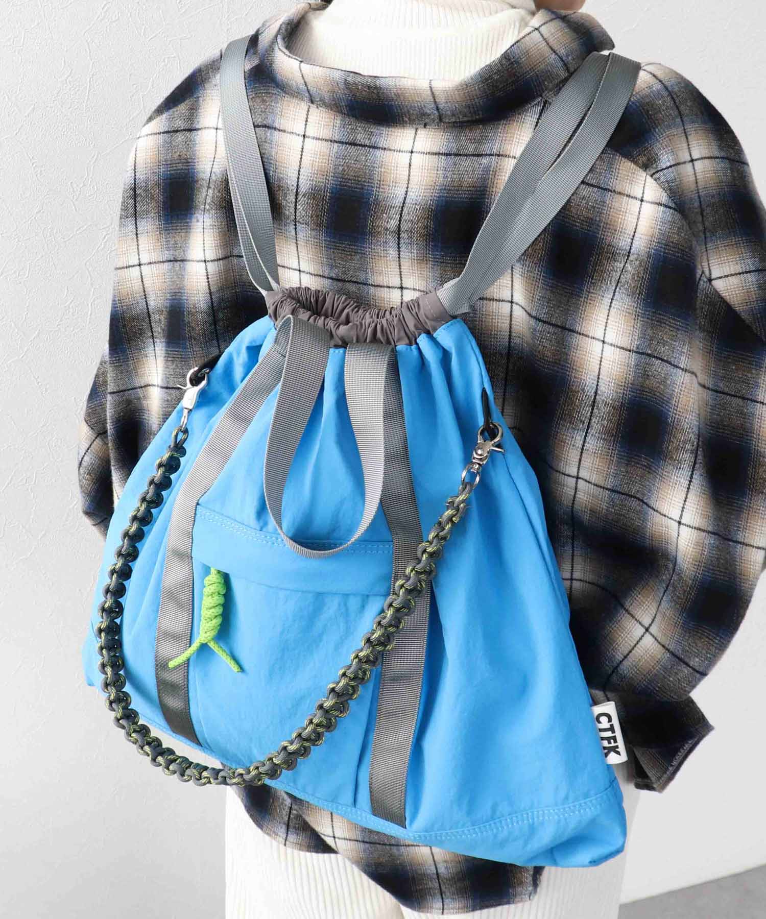 ナイロン3WAYスクエアトート