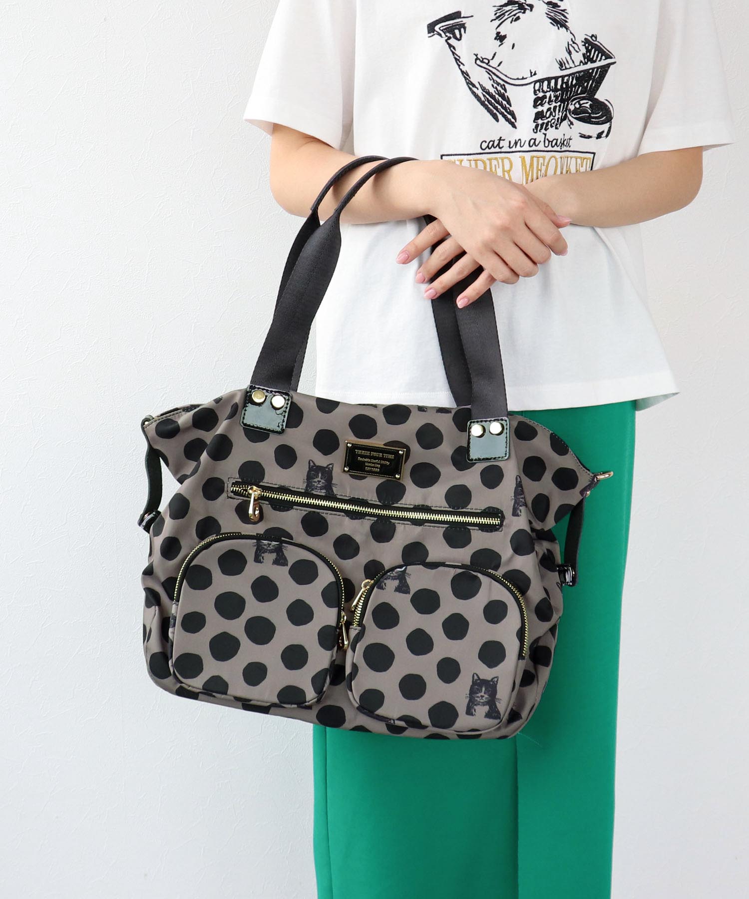 トリムパテントレザープリントBAG