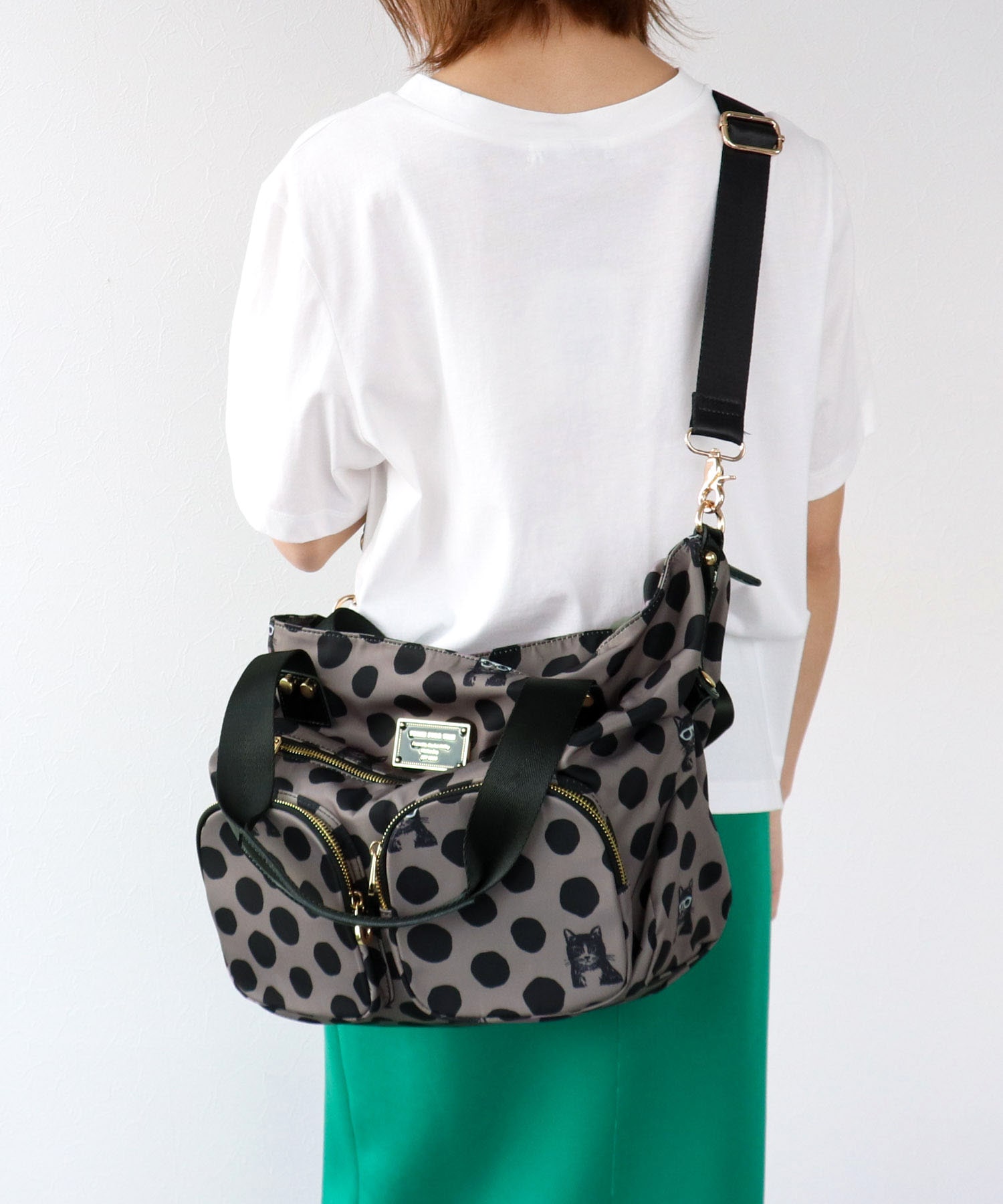 トリムパテントレザープリントBAG