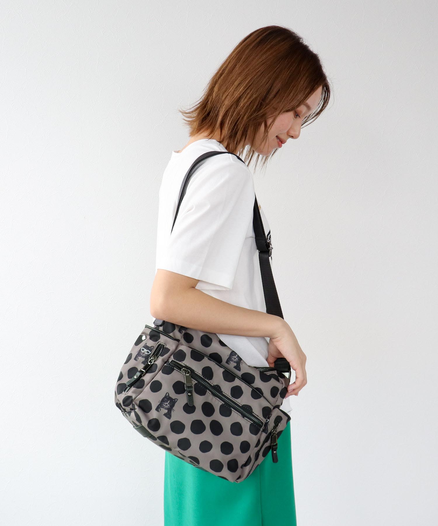 サイドジッパーポケットショルダー