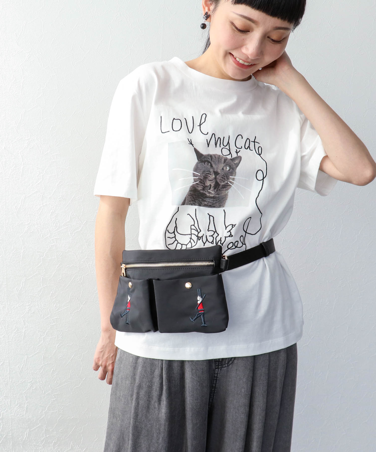 ショルダーポーチ付き刺繍4WAYナイロンリュック