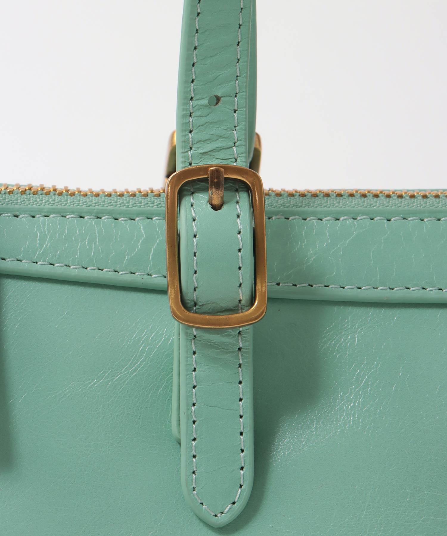 牛革横長ベルトショルダー