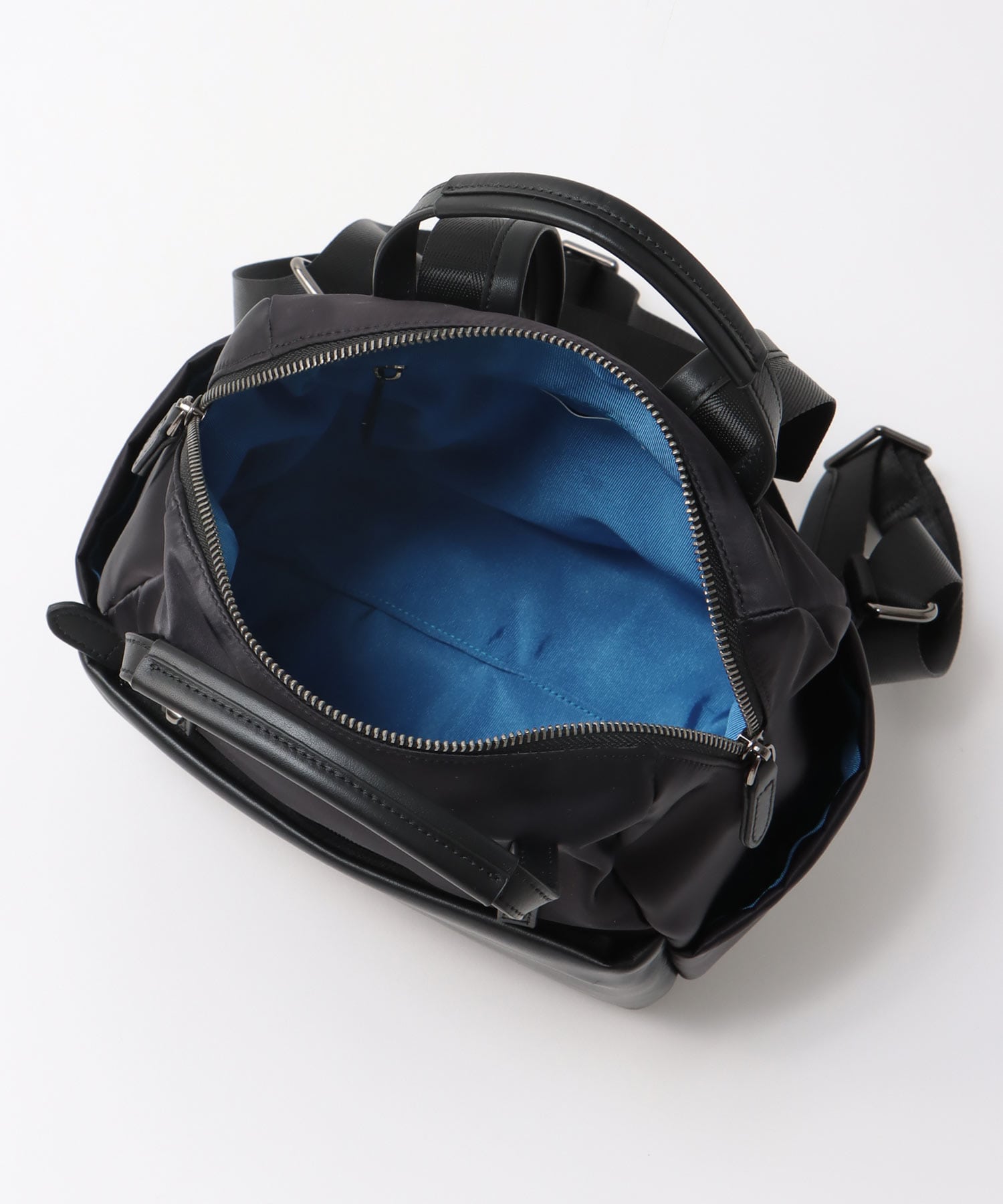 トリムレザースタッズ持ち手リュック