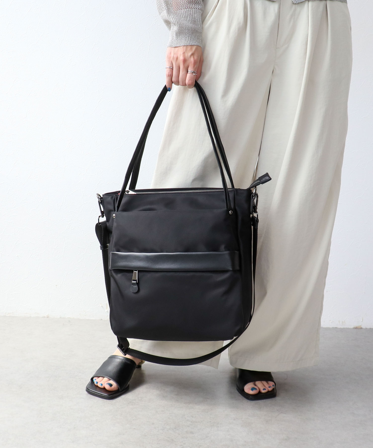 トリムレザーナイロンマチ付きトート