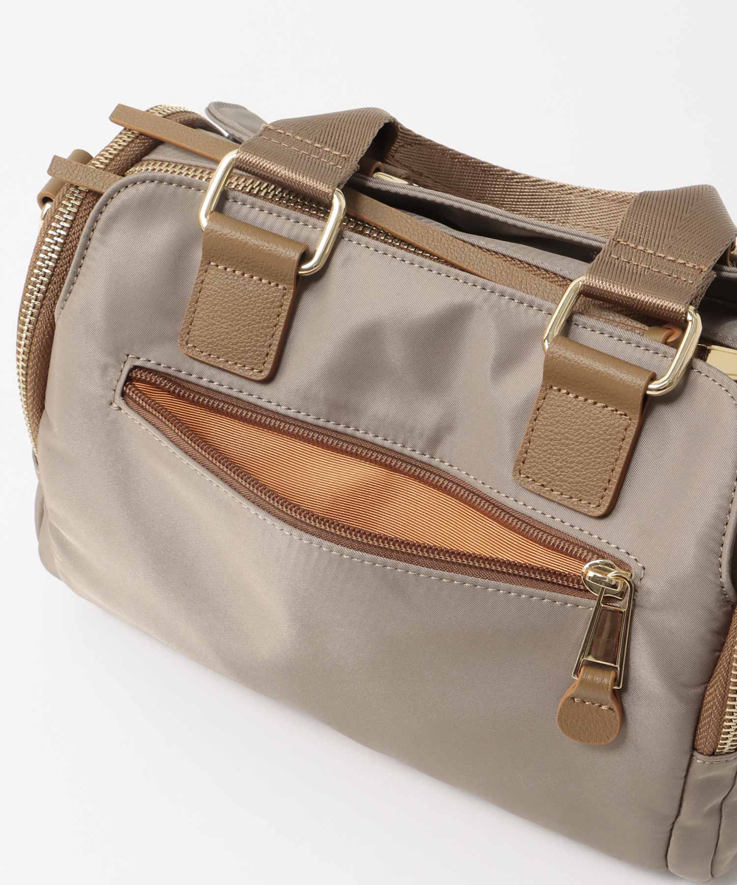 トリムレザーサイドポケットミニボストン