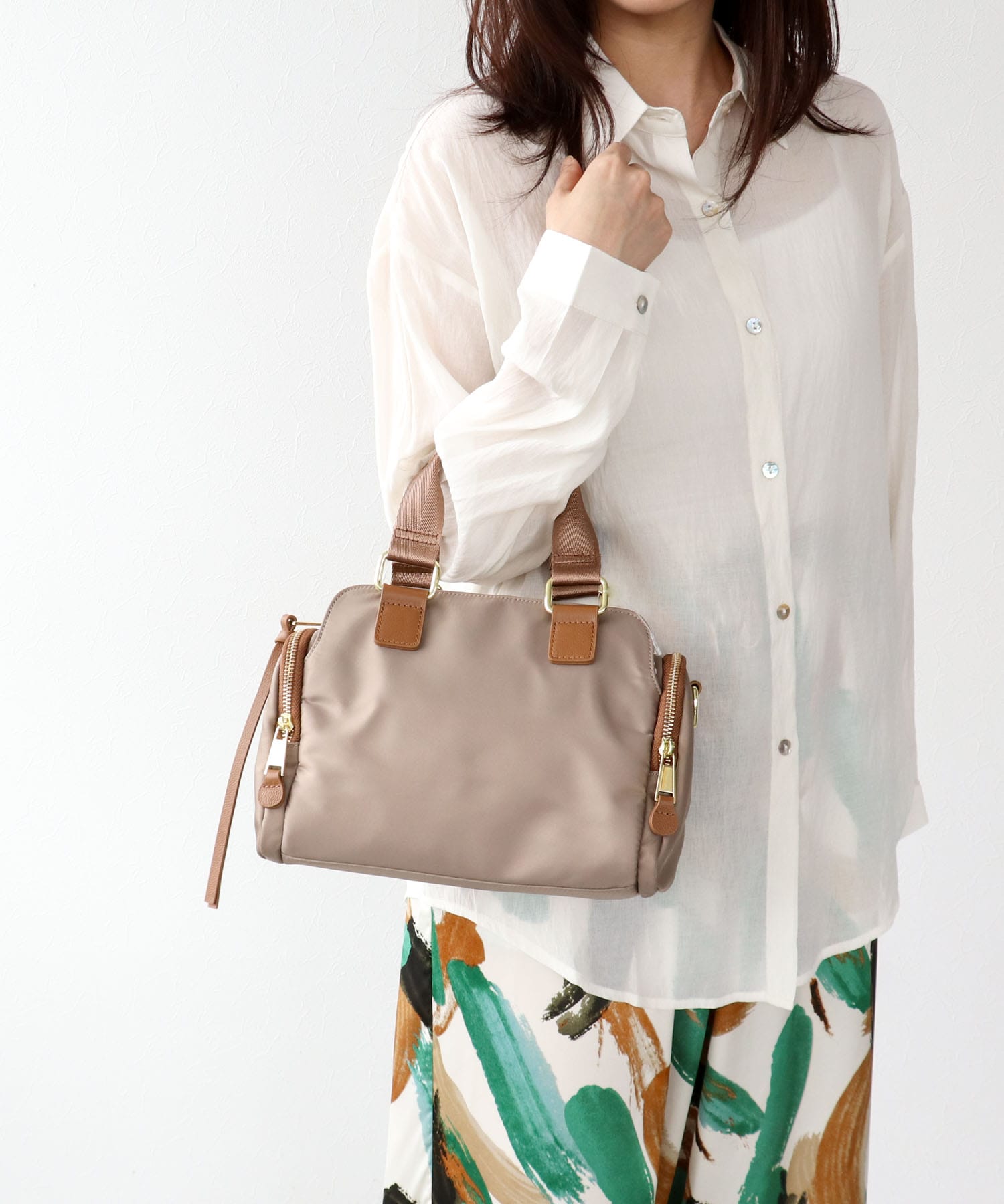 トリムレザーサイドポケットミニボストン