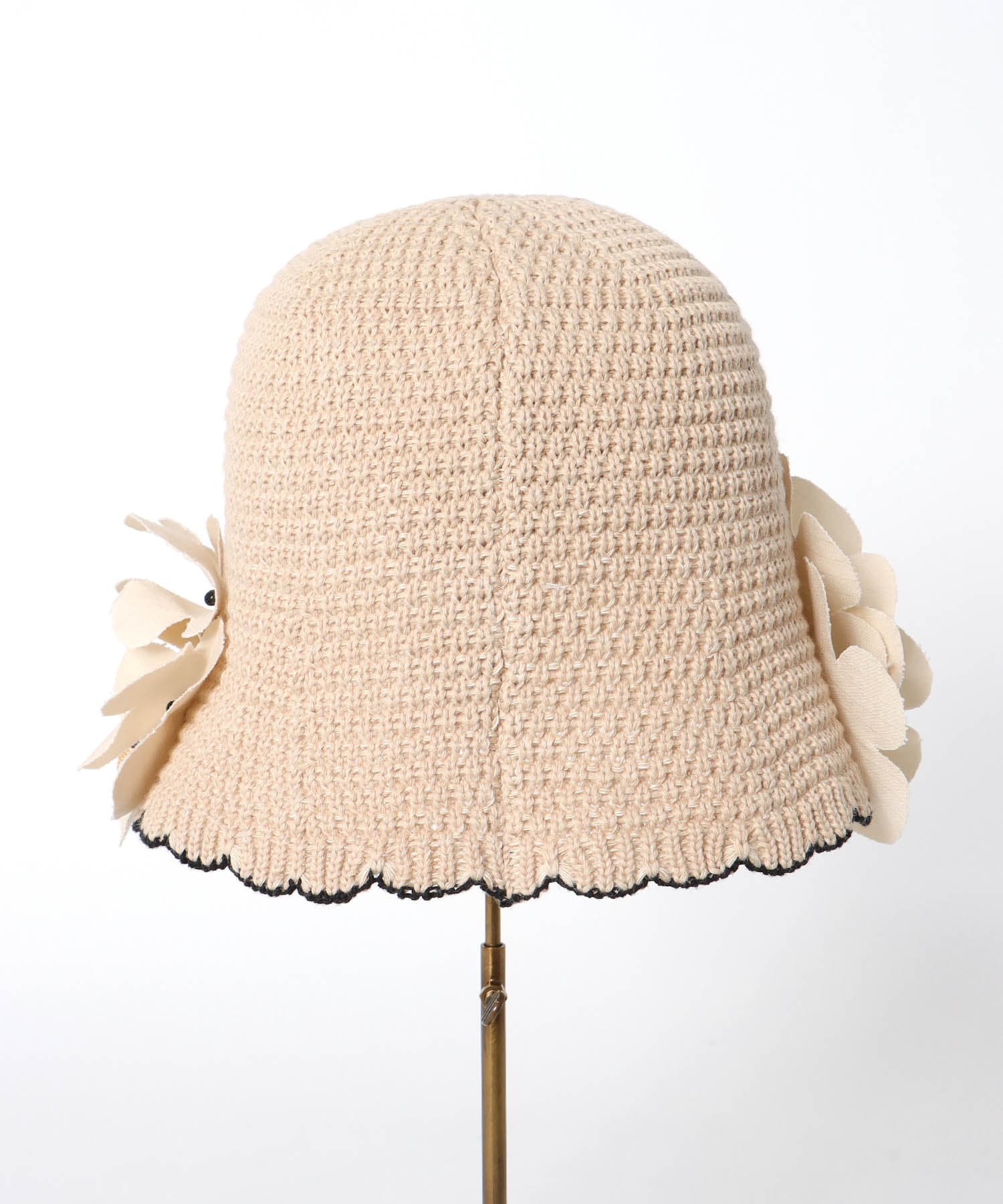 ＜一部店舗・WEB限定＞花とカゴチューリップHat